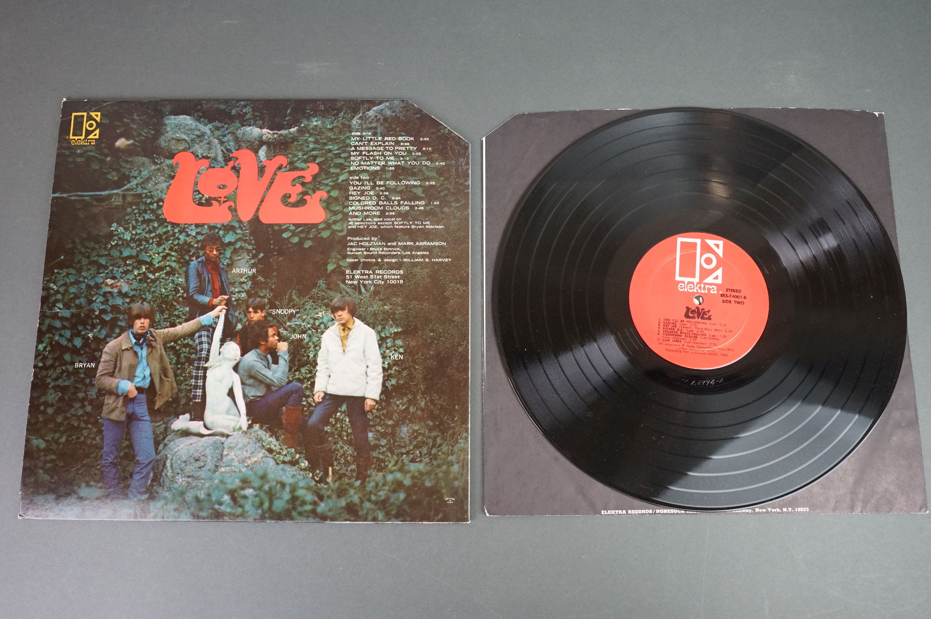 Vinyl - Love self titled EKS74001 orange label, Recording first published March 1966 bottom of - Image 4 of 4