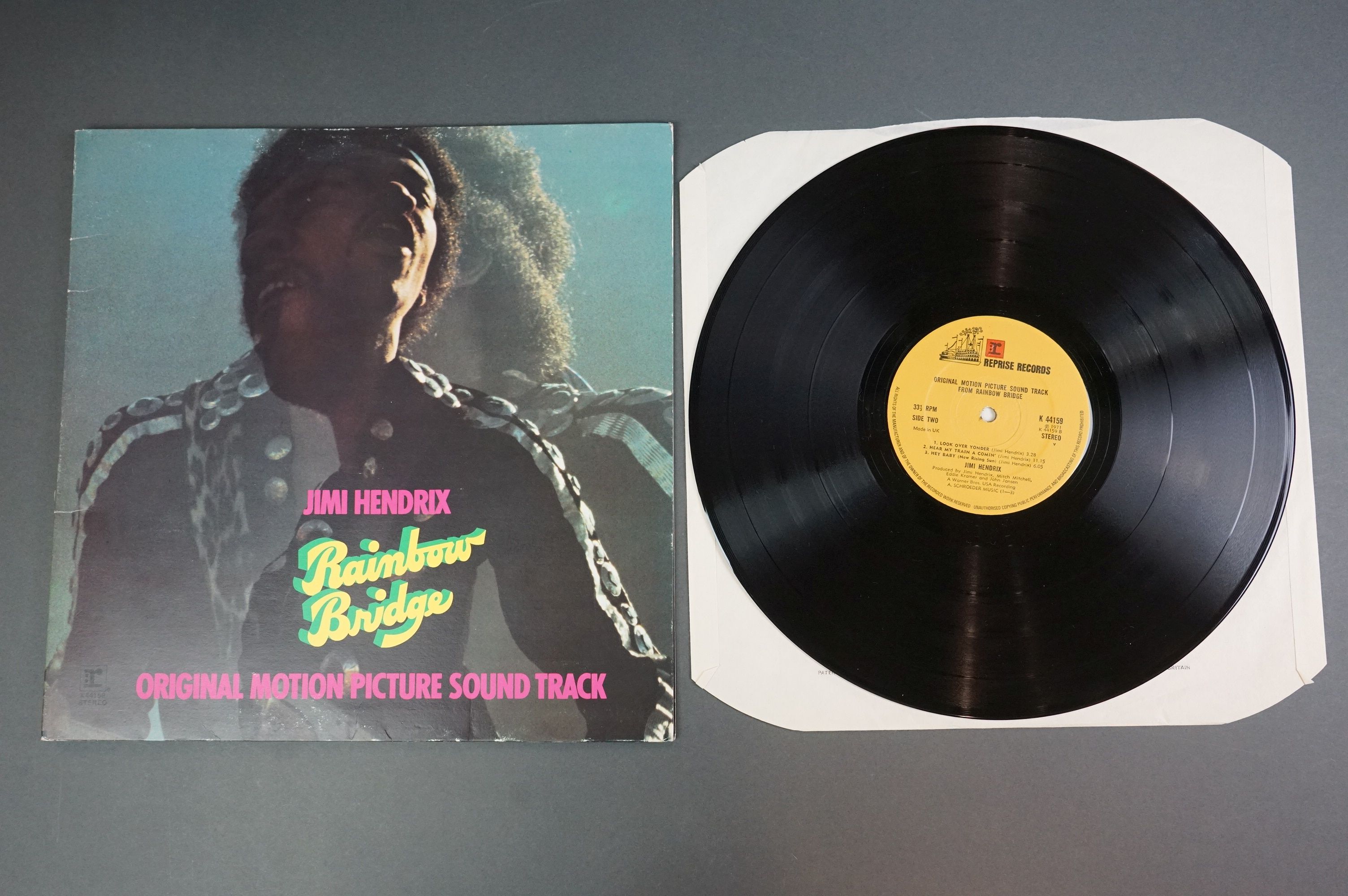 Vinyl - Three Jimi Hendrix LPs to include Smash Hits on Track 613004 with price sticker to top right - Image 4 of 8