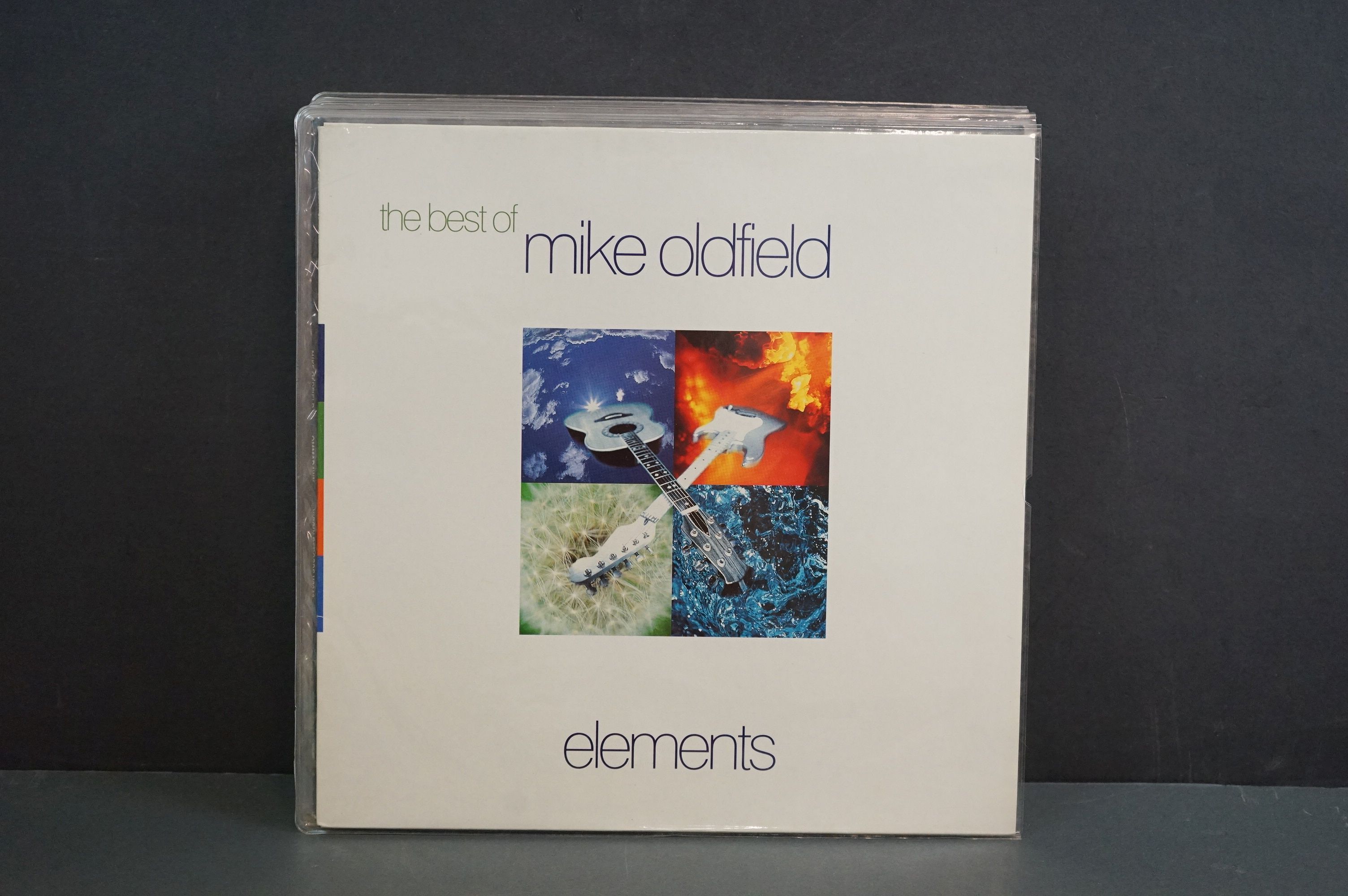 Vinyl - 14 Mike Oldfield LPs to include Tubular Bells, Five Miles Out, Best Of, Discovery etc, - Image 3 of 15