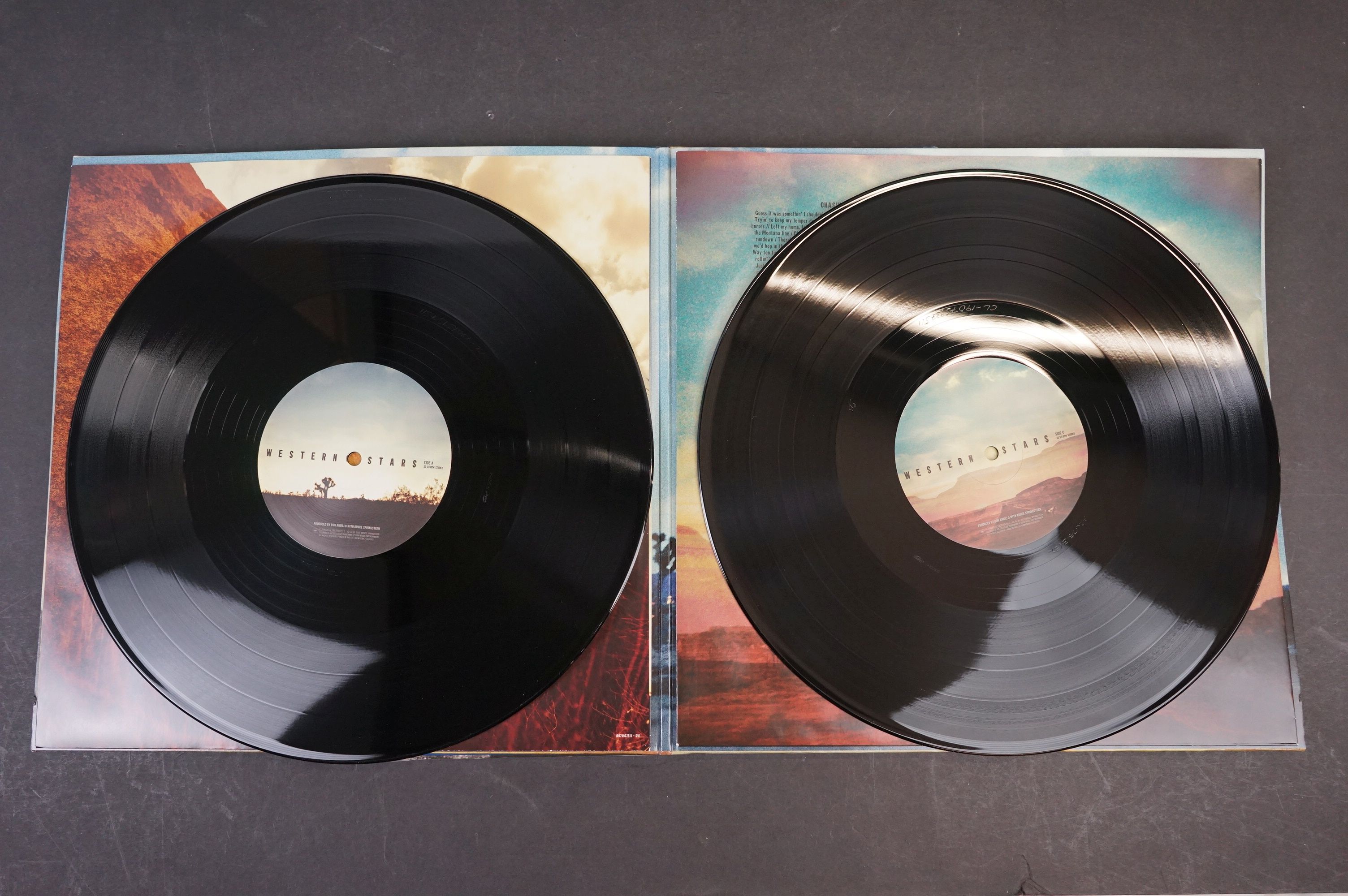 Vinyl - Three recent release LPs to include 2 x Bruce Springsteen (Western Stars & Letter To You - - Image 4 of 10