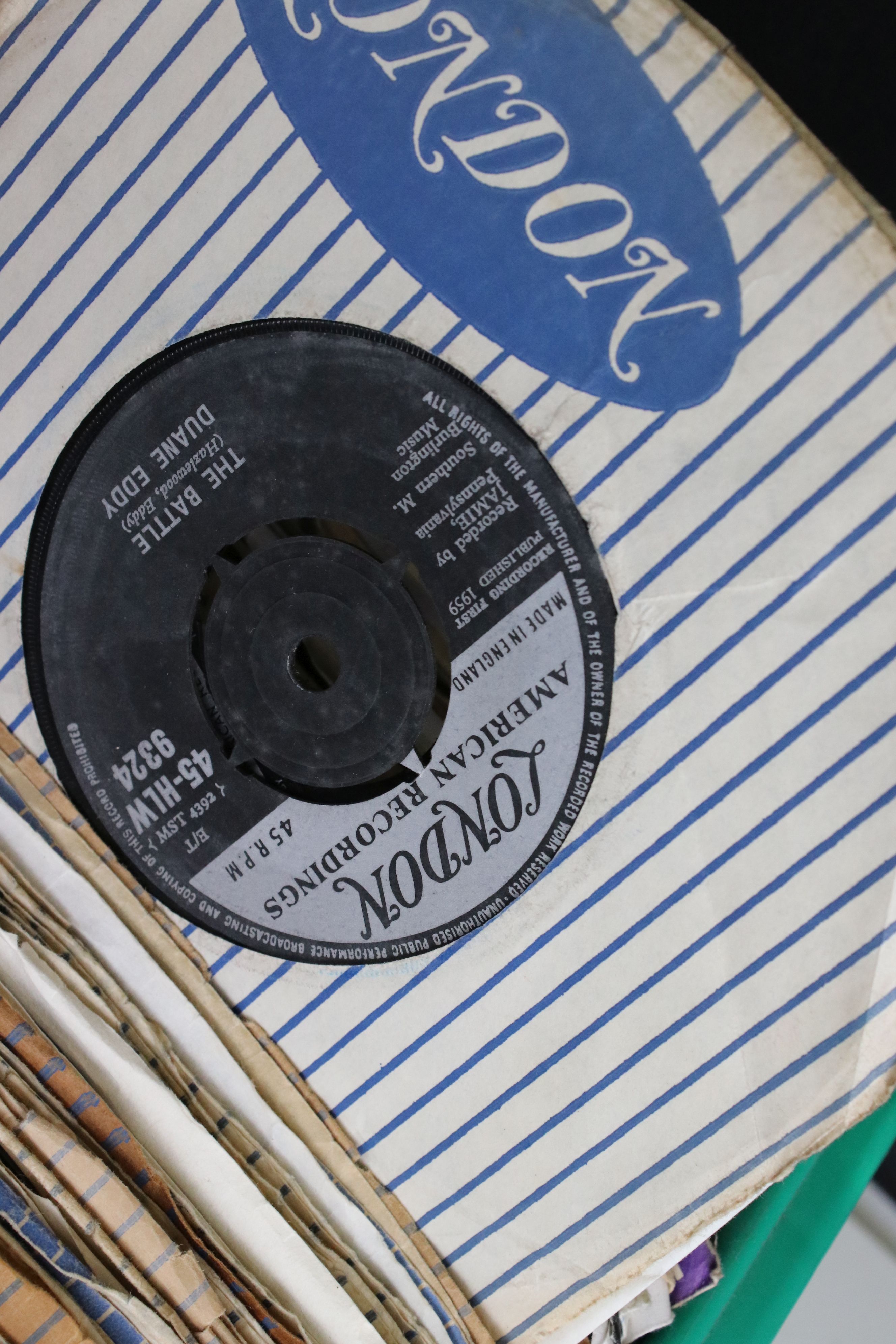 Vinyl - Over 100 45s all on the London American label from 50/60s to include Eddie Cochran, - Image 5 of 5