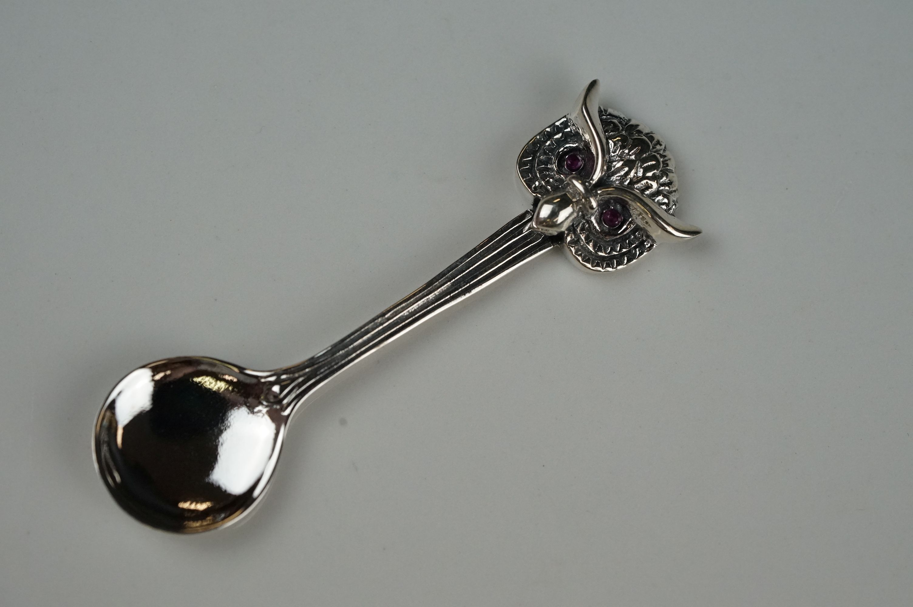 Silver salt spoon with owl finial - Image 5 of 5