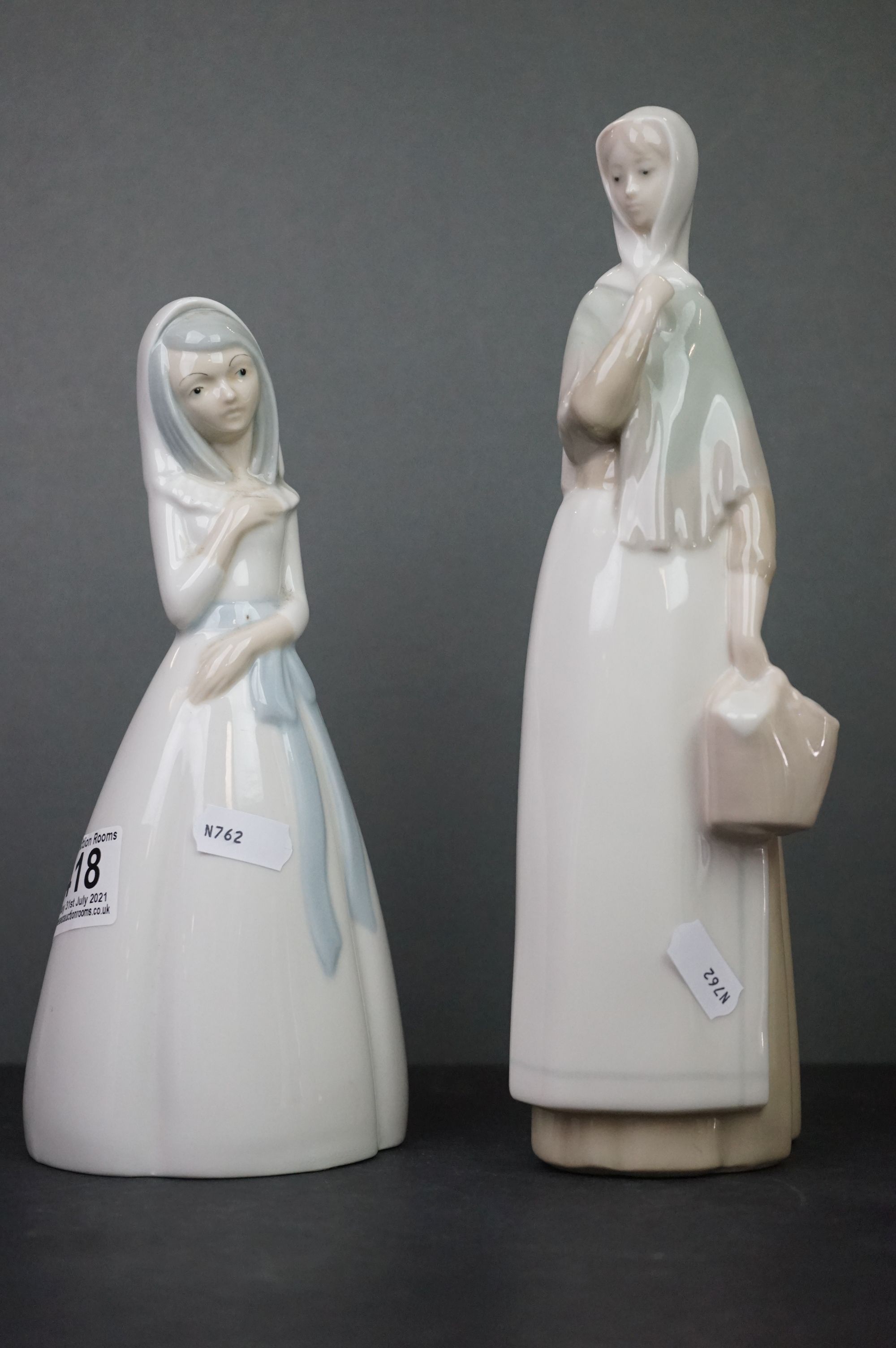 Nao Figure of a Young Child wrapped in a Blanket together with Five Spanish Lladro style Figures - Image 6 of 12