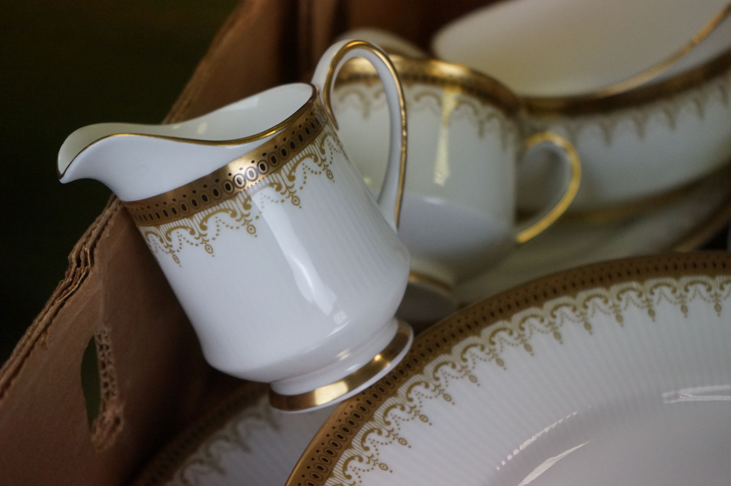 A Paragon Athena pattern china part dinner / tea service with gilt decoration. - Image 2 of 7