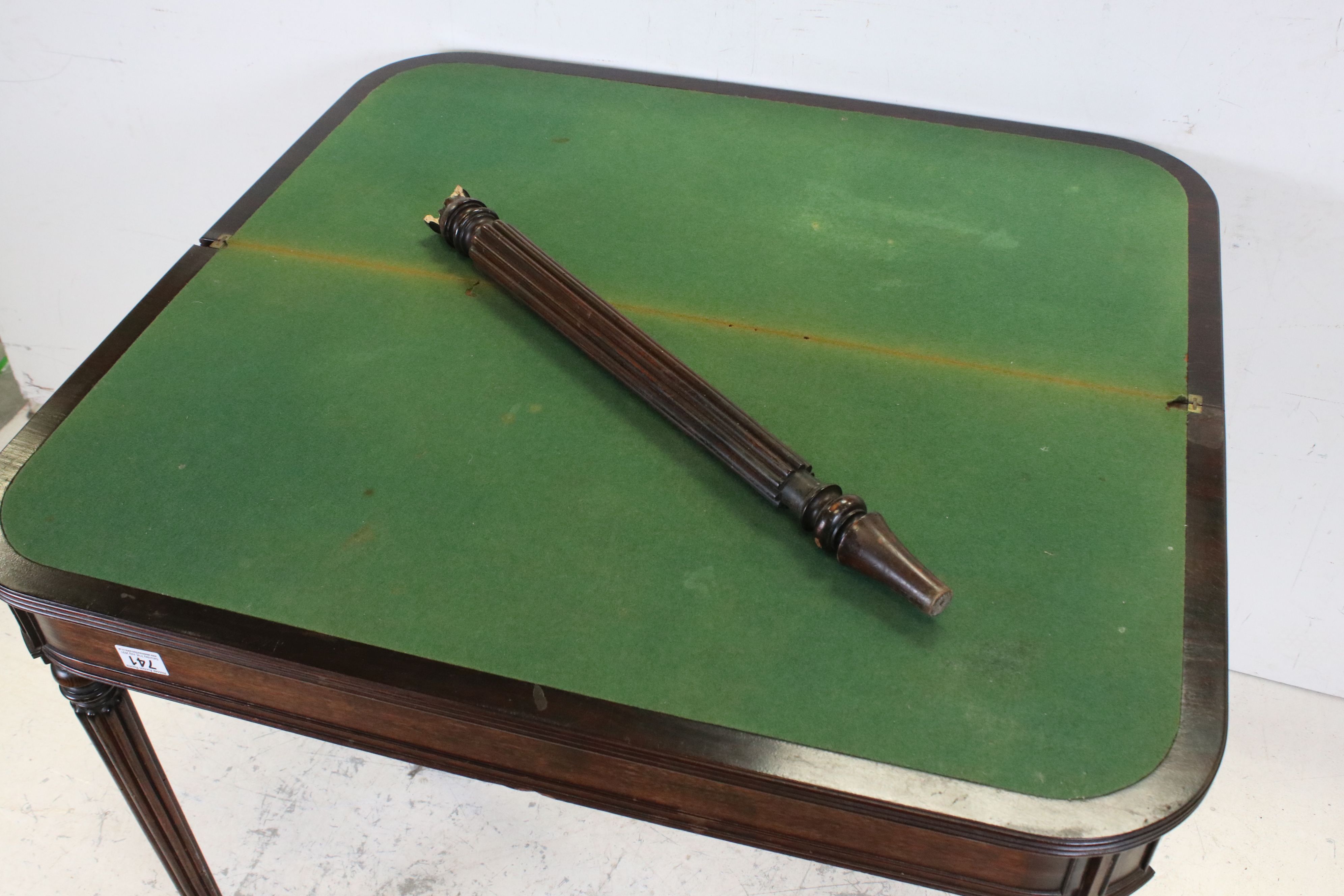 George IV simulated rosewood card table, circa 1825, in the manner of Gillows, the folding top - Image 3 of 5