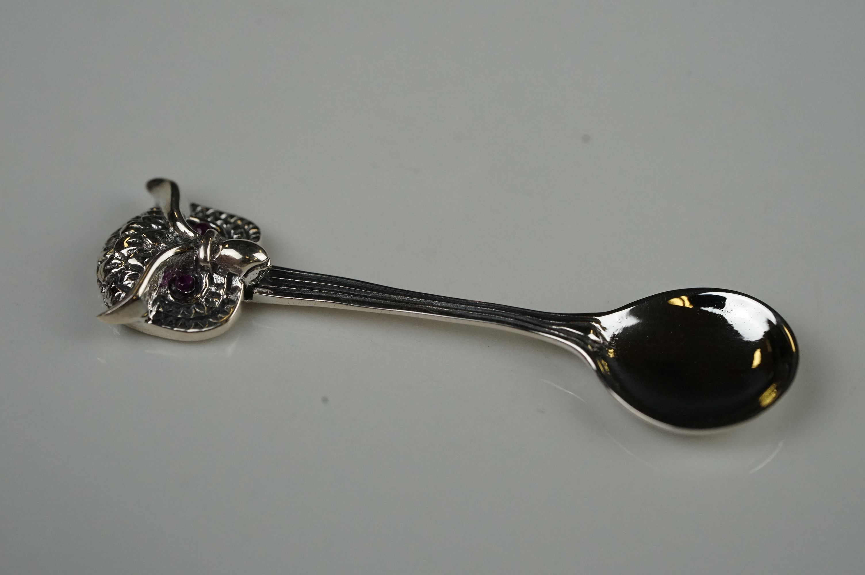 Silver salt spoon with owl finial - Image 2 of 5