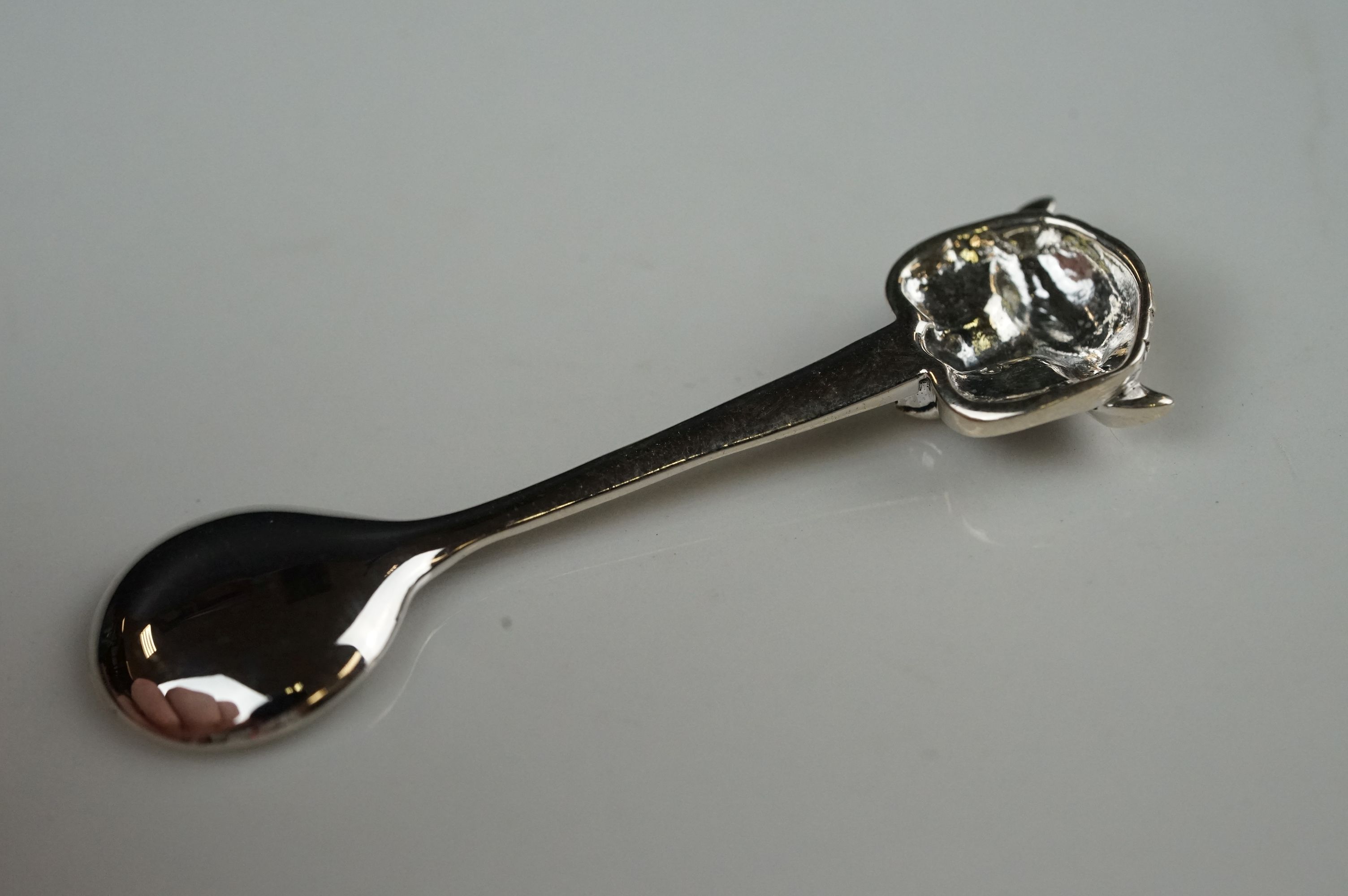 Silver salt spoon with owl finial - Image 4 of 5