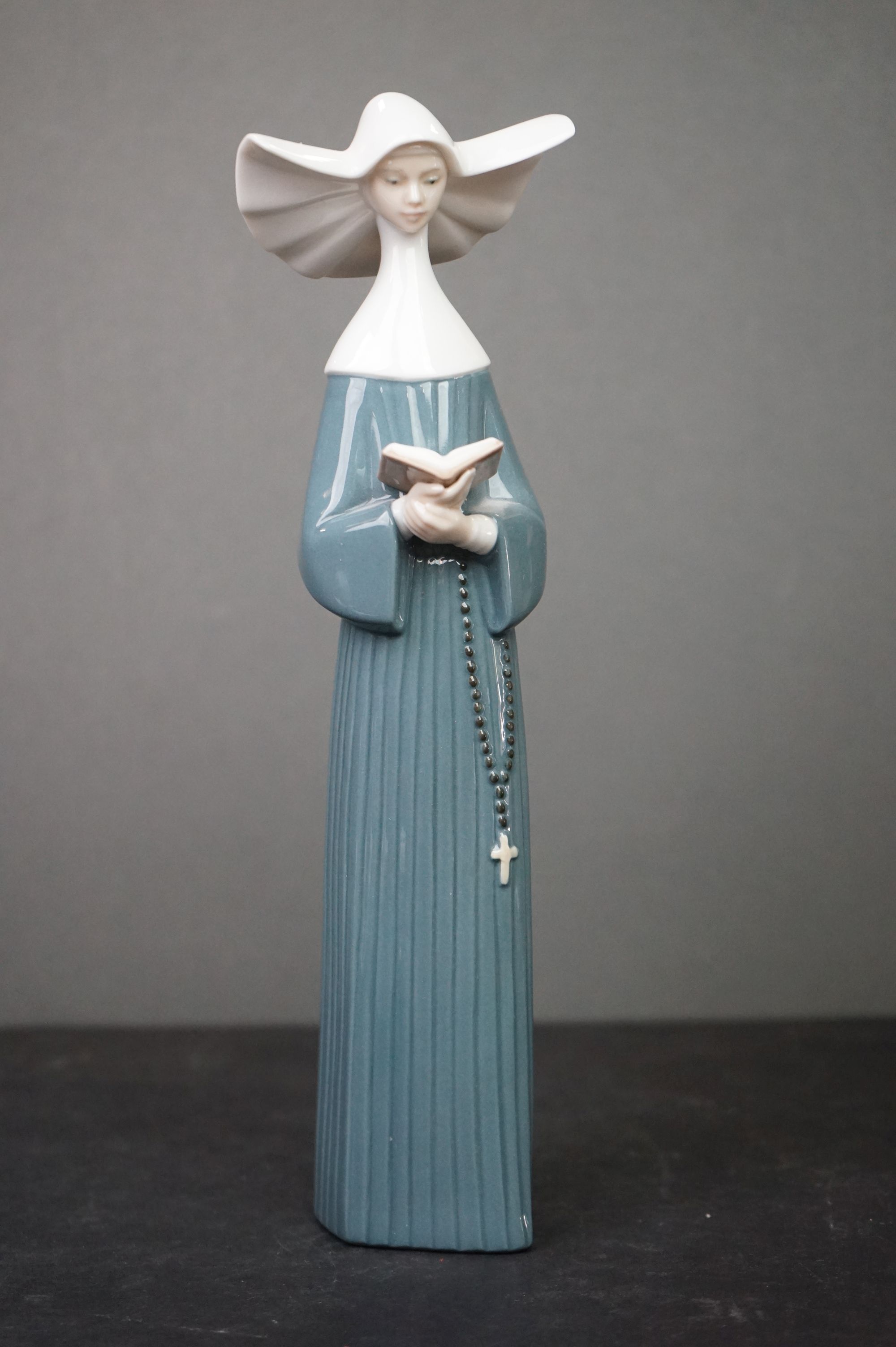 Collection of Ten Lladro Ceramic Figures including Nun, 26cms high - Image 15 of 16
