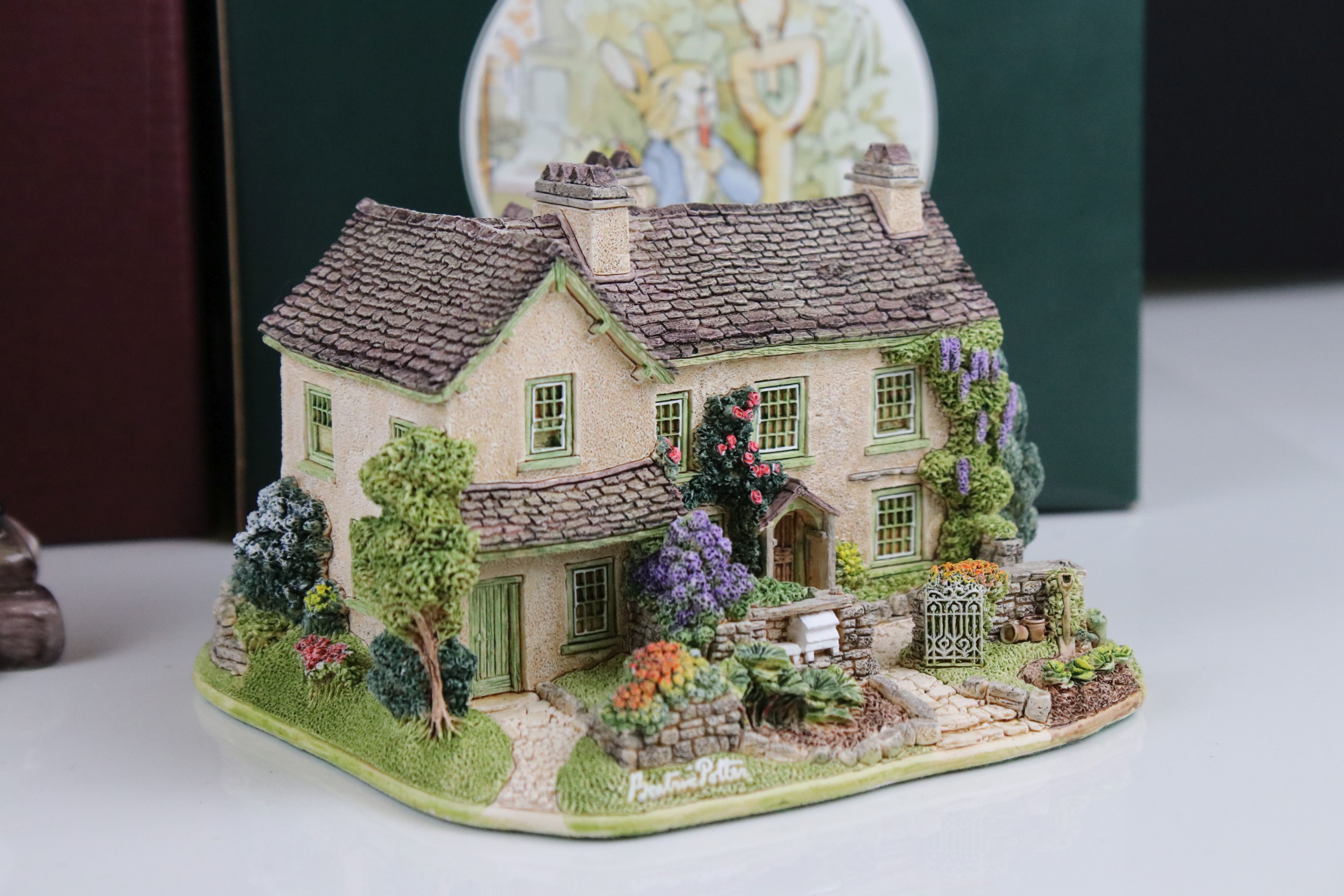 A group of Beatrix Potter collectables to include a bronzed Tom Kitten figure, a Lilliput Lane - Image 4 of 6