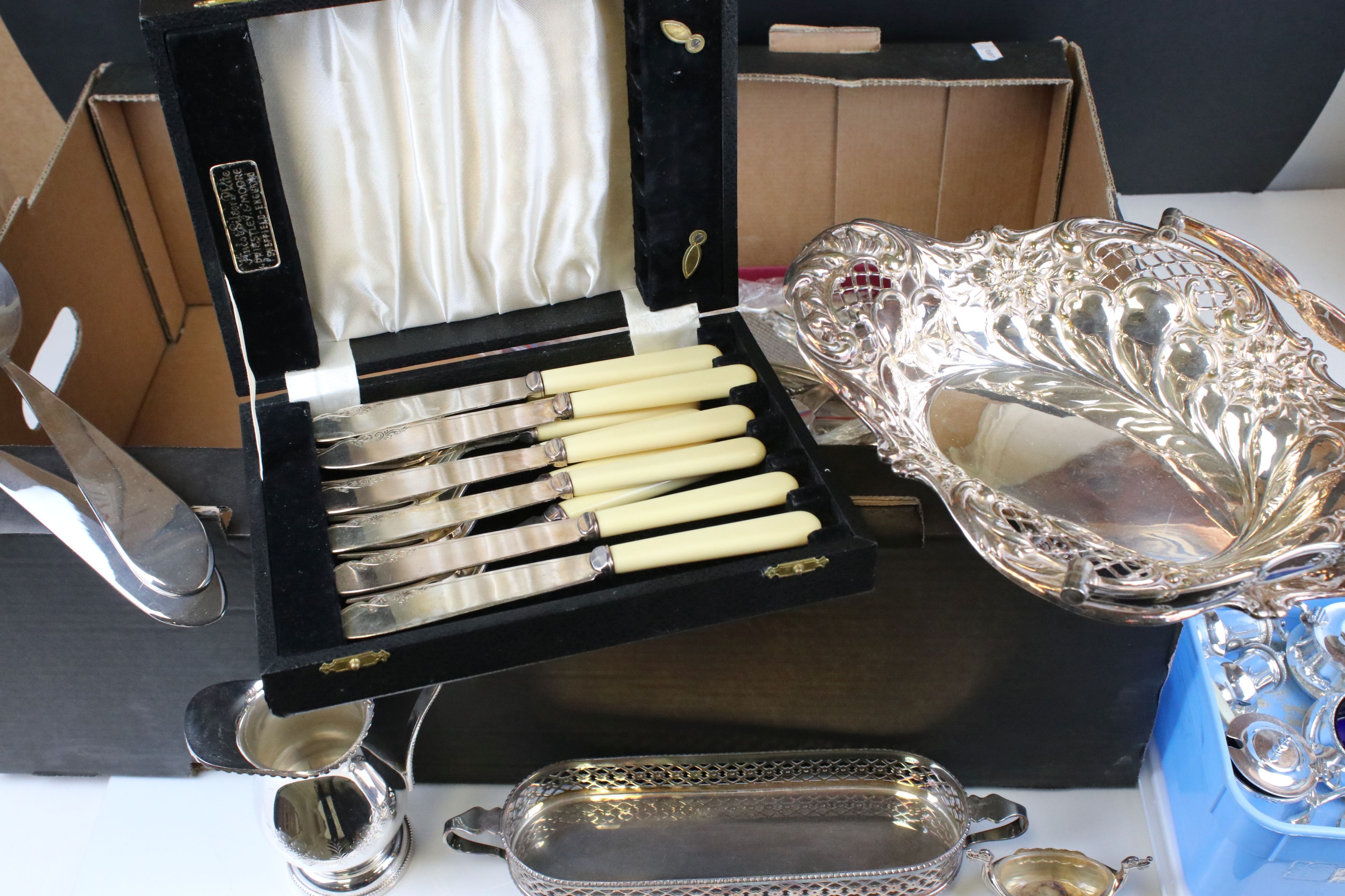 Mixed Lot of Silver Plate including Pierced Swing Handle Bowl, Pierced Oval Stand, Cream Jug, Viking