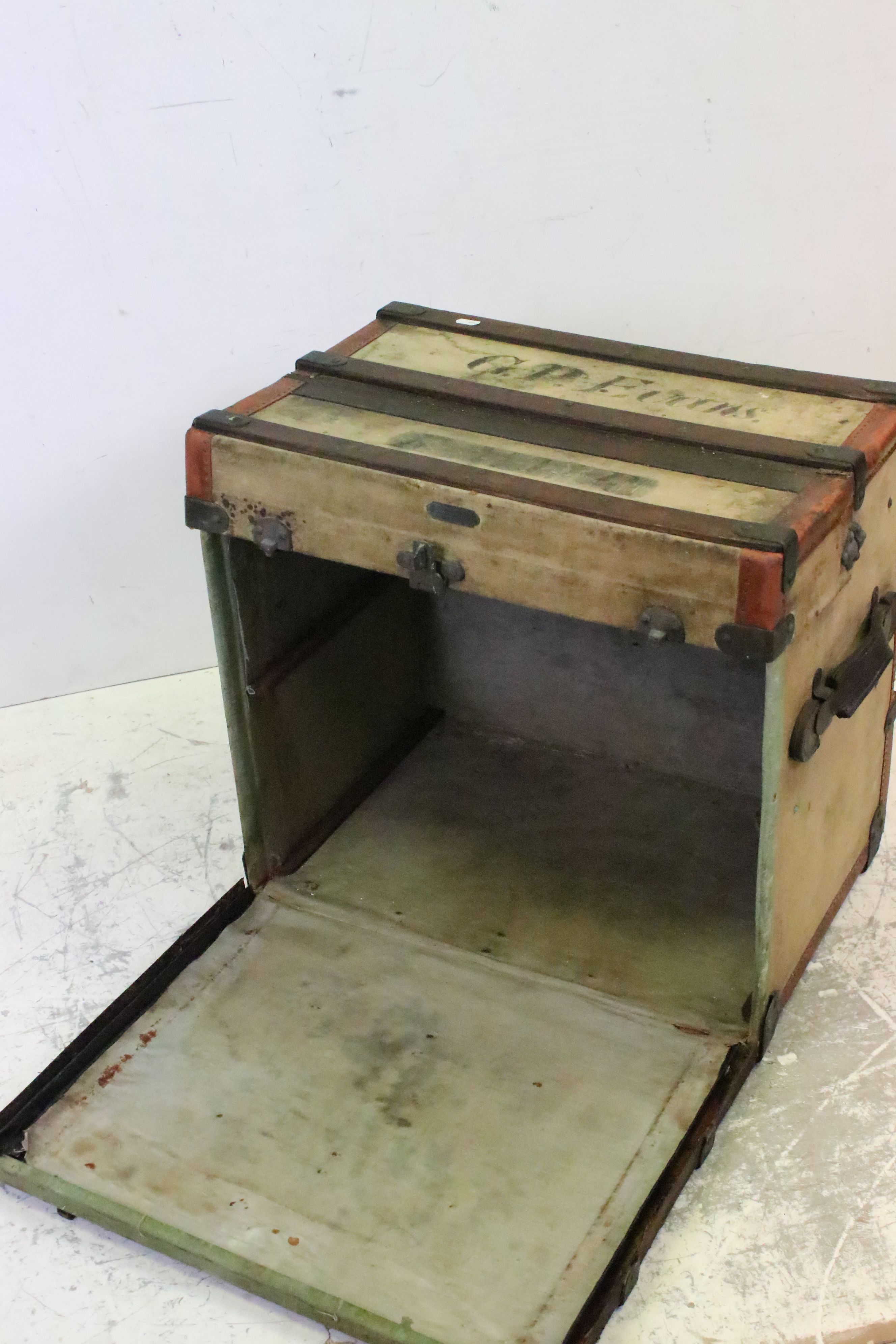 Late 19th / Early 20th century Campaign Wooden Bound and Canvas Trunk from York House (Junior Army & - Image 5 of 5