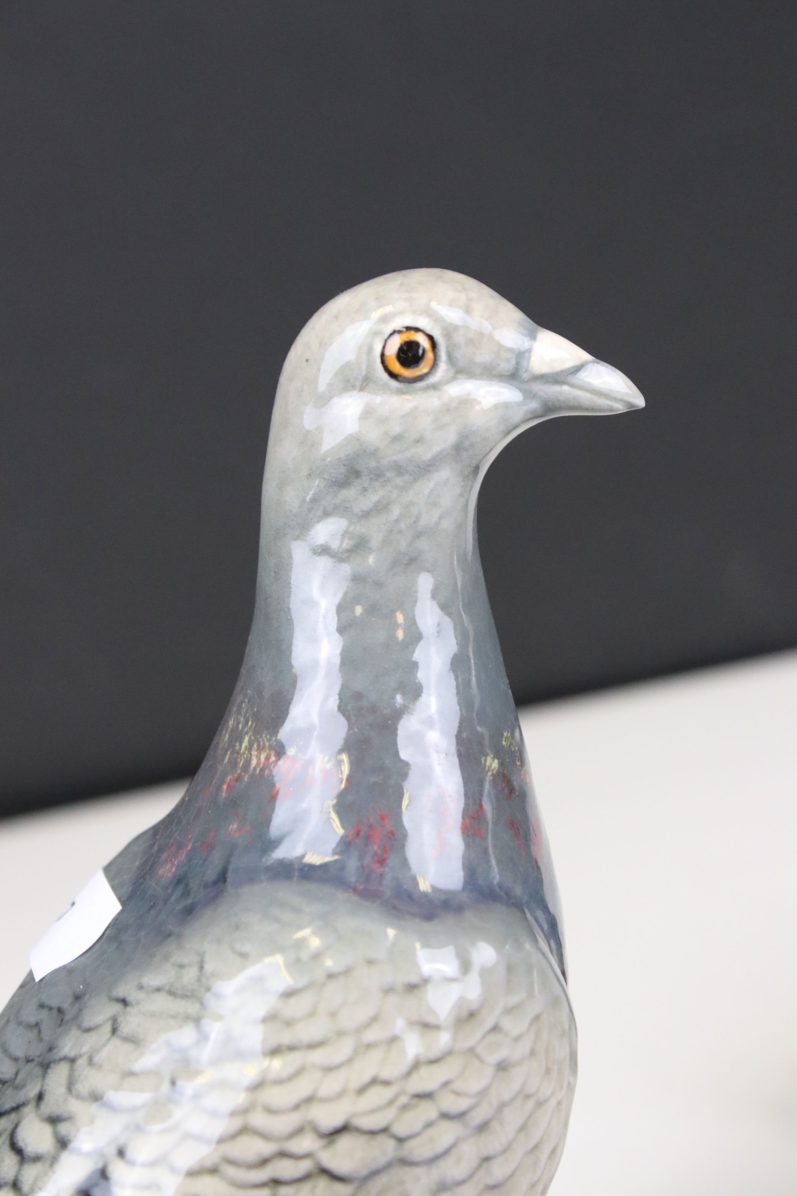 Beswick Pigeon, first version (no.1383A) and Beswick Magpie (no.2305) - Image 2 of 10