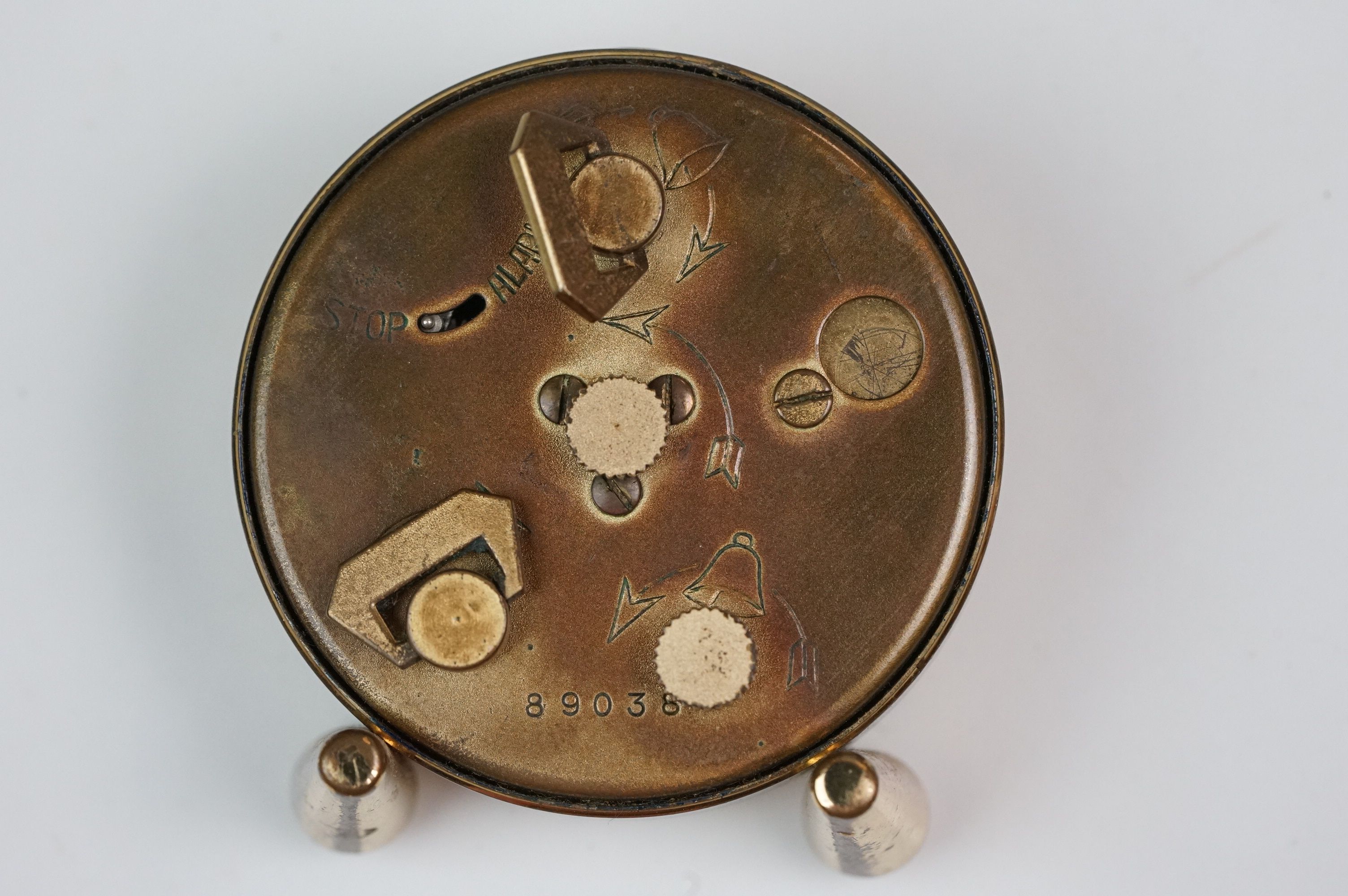 A vintage Art Deco Turler 8 day 15 jewel travel clock. - Image 5 of 6