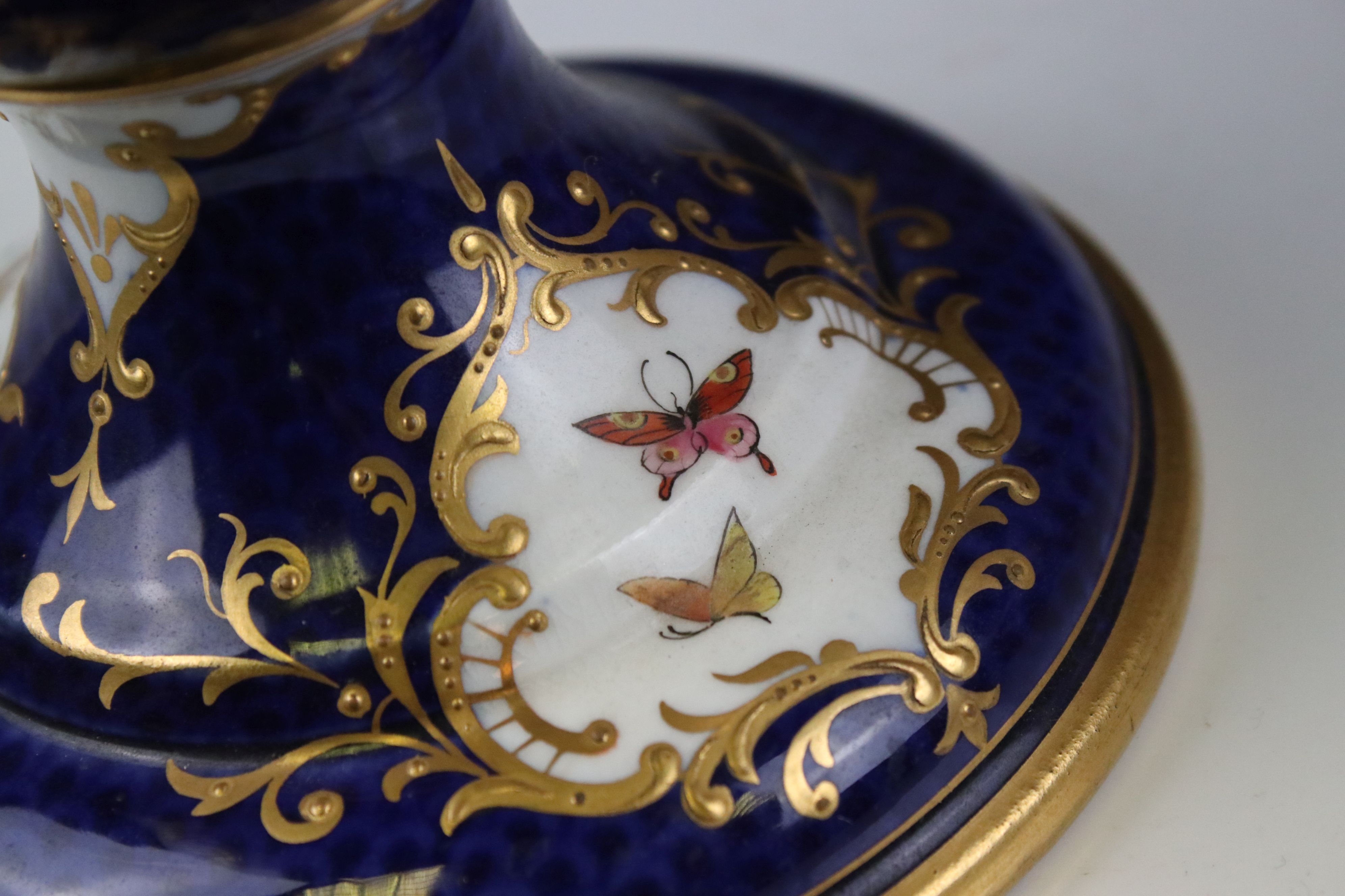 Early 20th century Coalport Twin Handled Vase, painted with panels of an exotic birds, floral sprays - Image 10 of 10