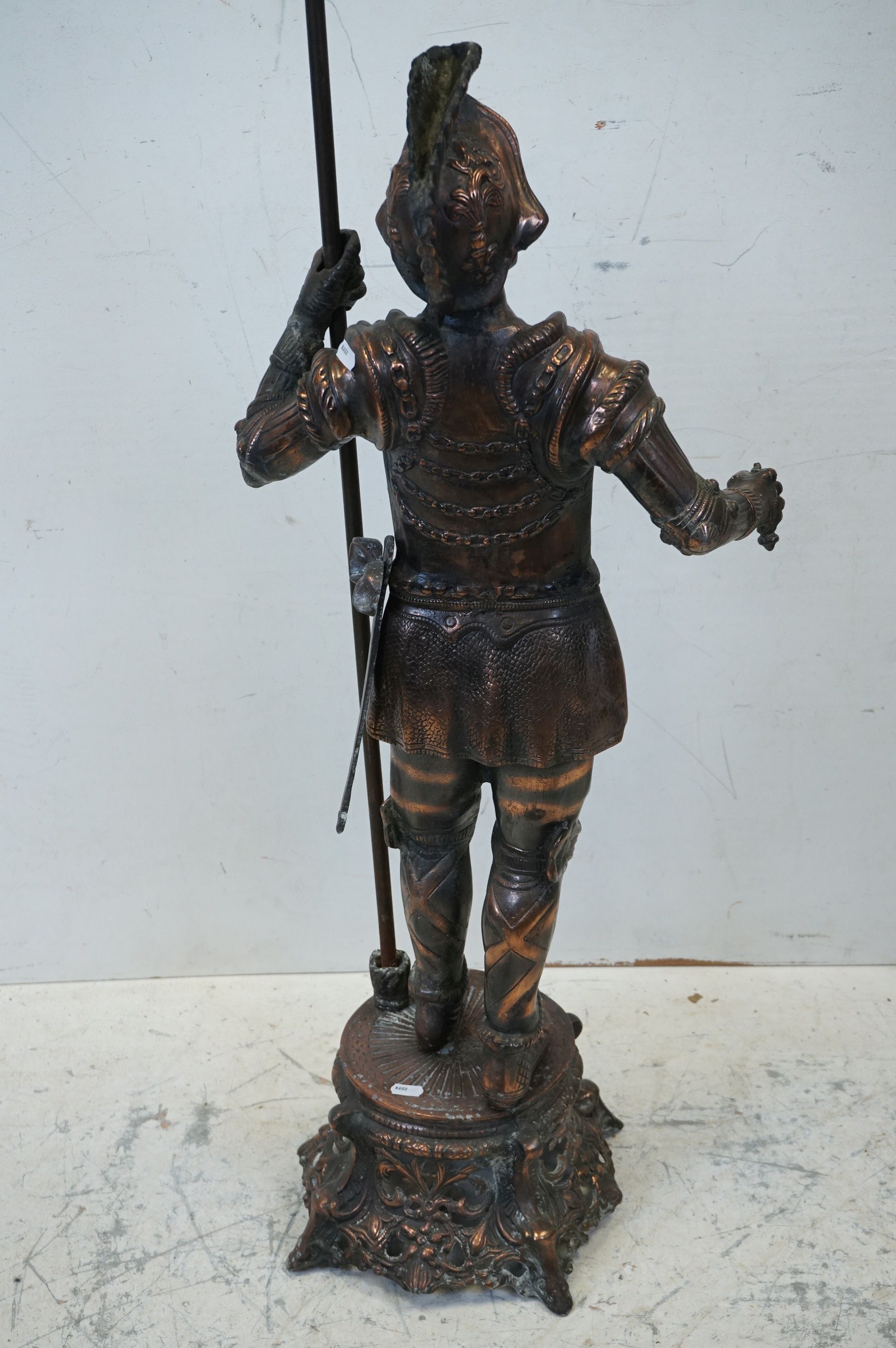 Large Metal Figure in the form of a 15th century Soldier / Spanish Conquistador, 137cms high - Image 4 of 8