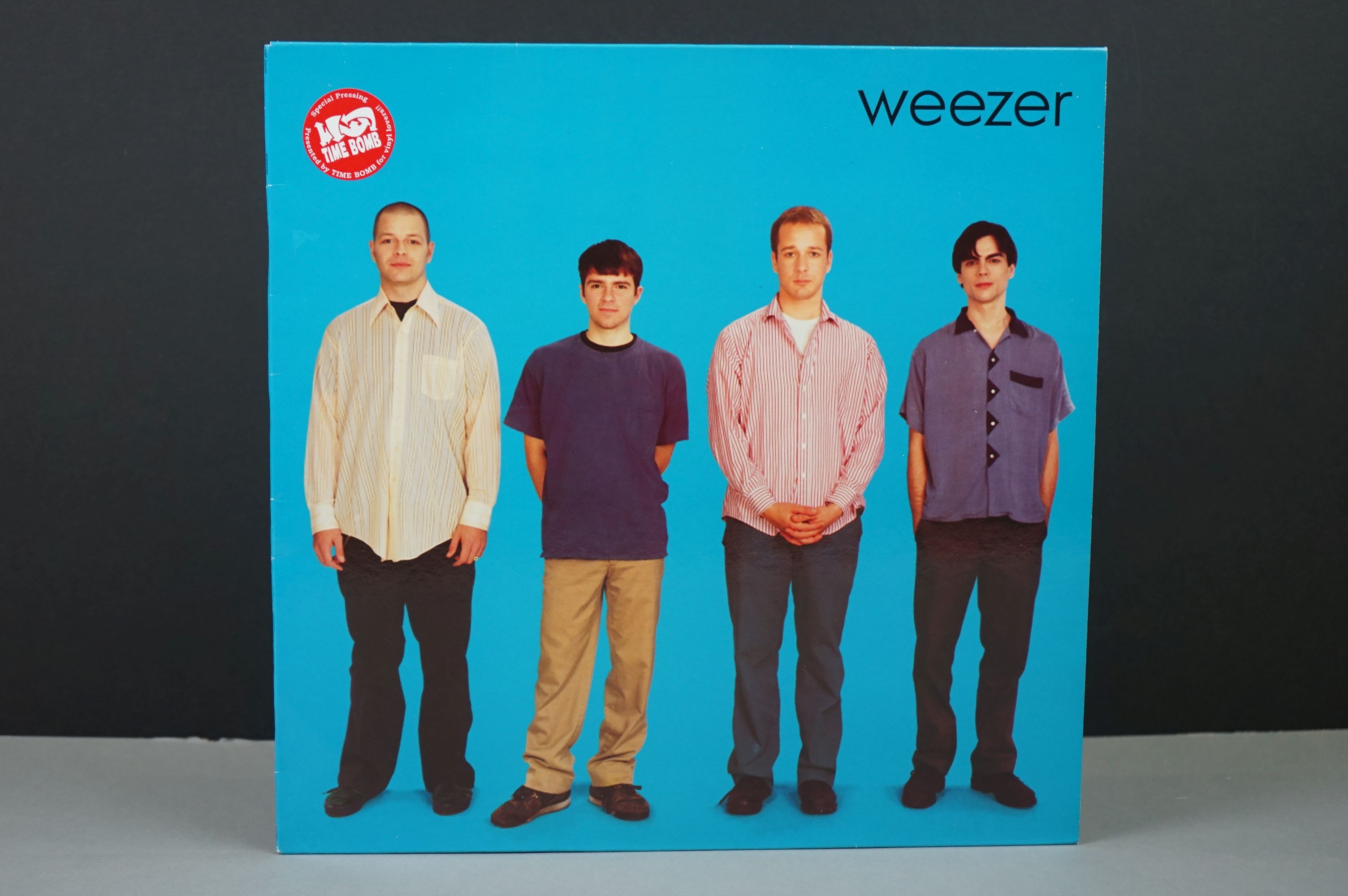 Vinyl - Weezer self titled LP special pressing Time Bomb on Geffen GEF24629, vg++