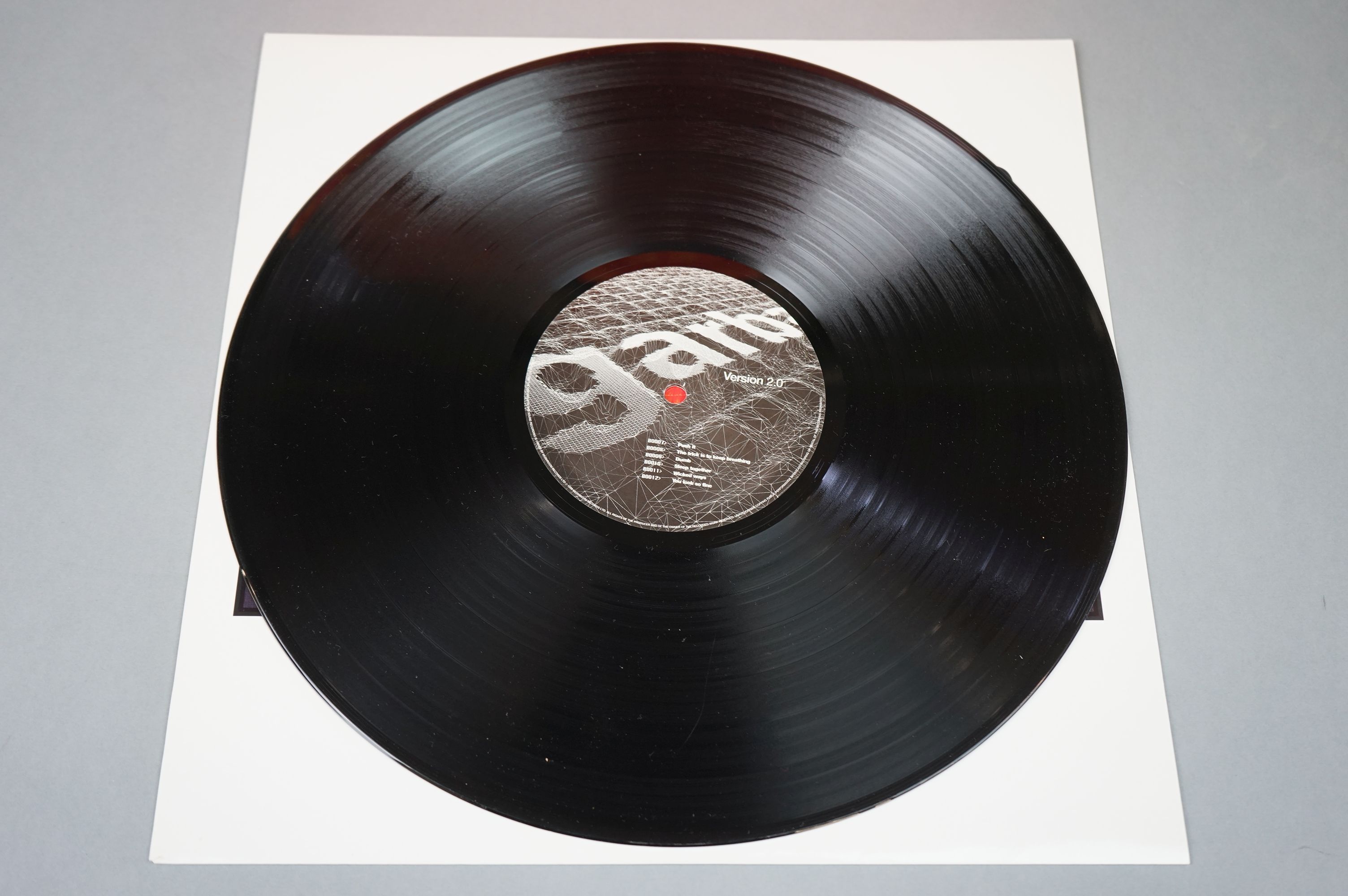 Vinyl - Garbage Version 2.0 LP on Mushroom MUSH29LP, with inner sleeve, sleeve vg+, vinyl ex - Image 7 of 8