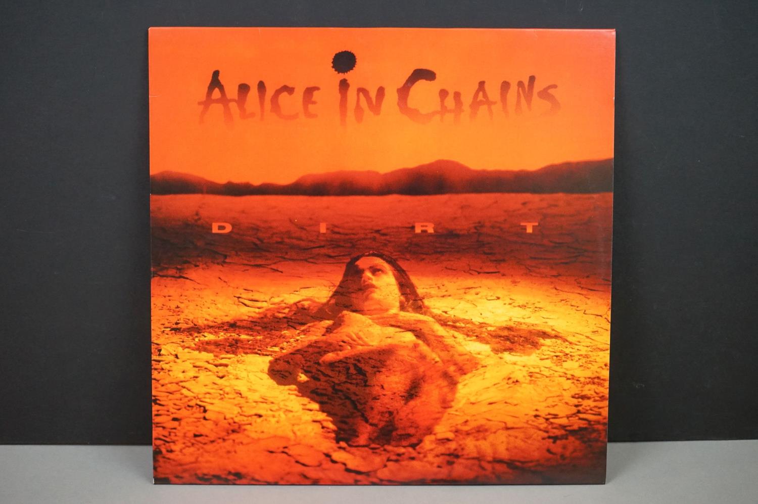 Vinyl - Alice In Chains Dirt (Simply Vinyl ? S160 025) Simply Vinyl reissue. No Simply Vinyl outer