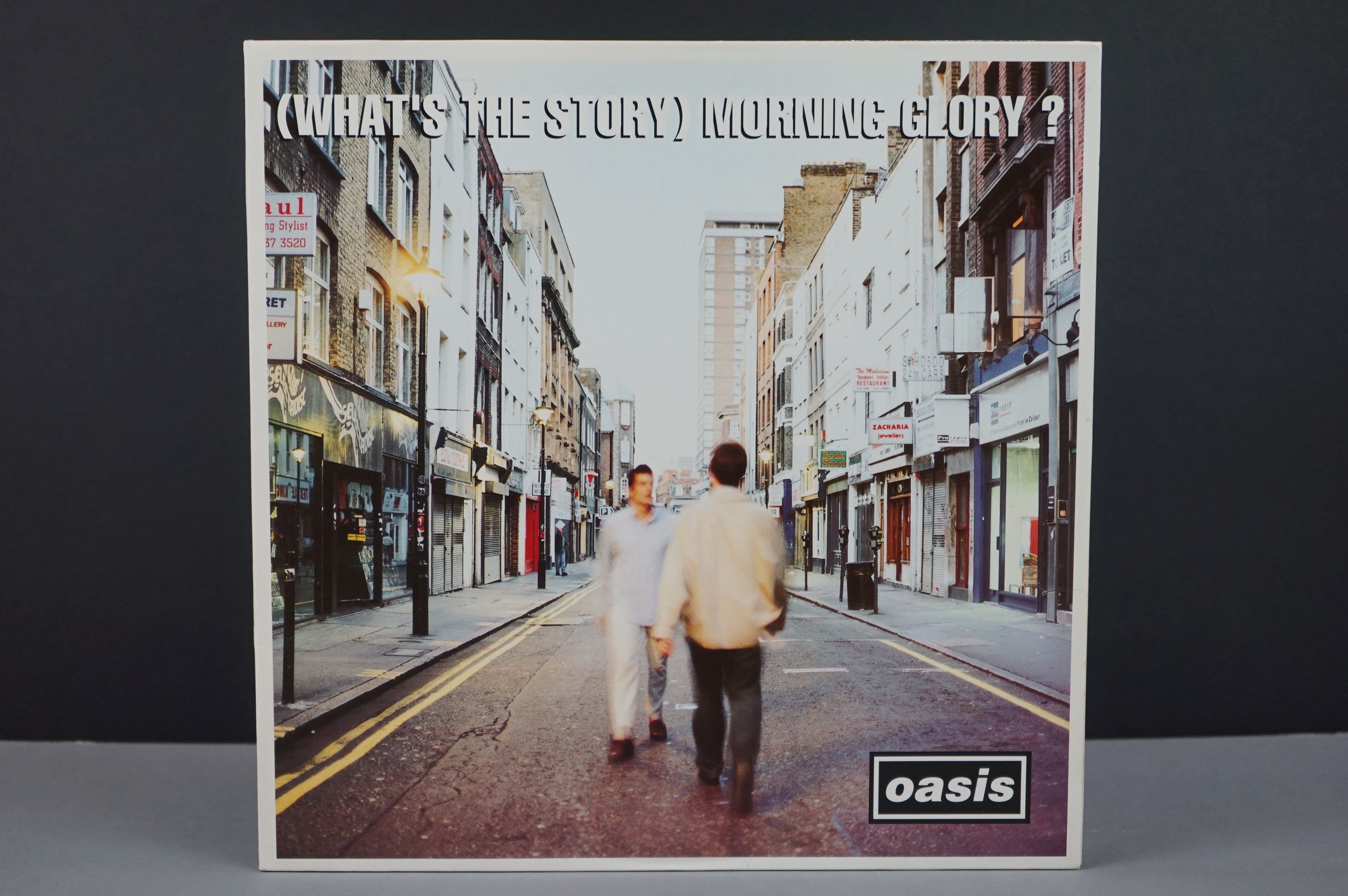 Vinyl - Oasis What's The Story Morning Glory? 2 LP on Creation CRELP189, sleeve has some indented