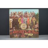 Vinyl - The Beatles Sgt Pepper (PMC 7027) Sold In UK and The Parlophone Co Ltd to label, laminated