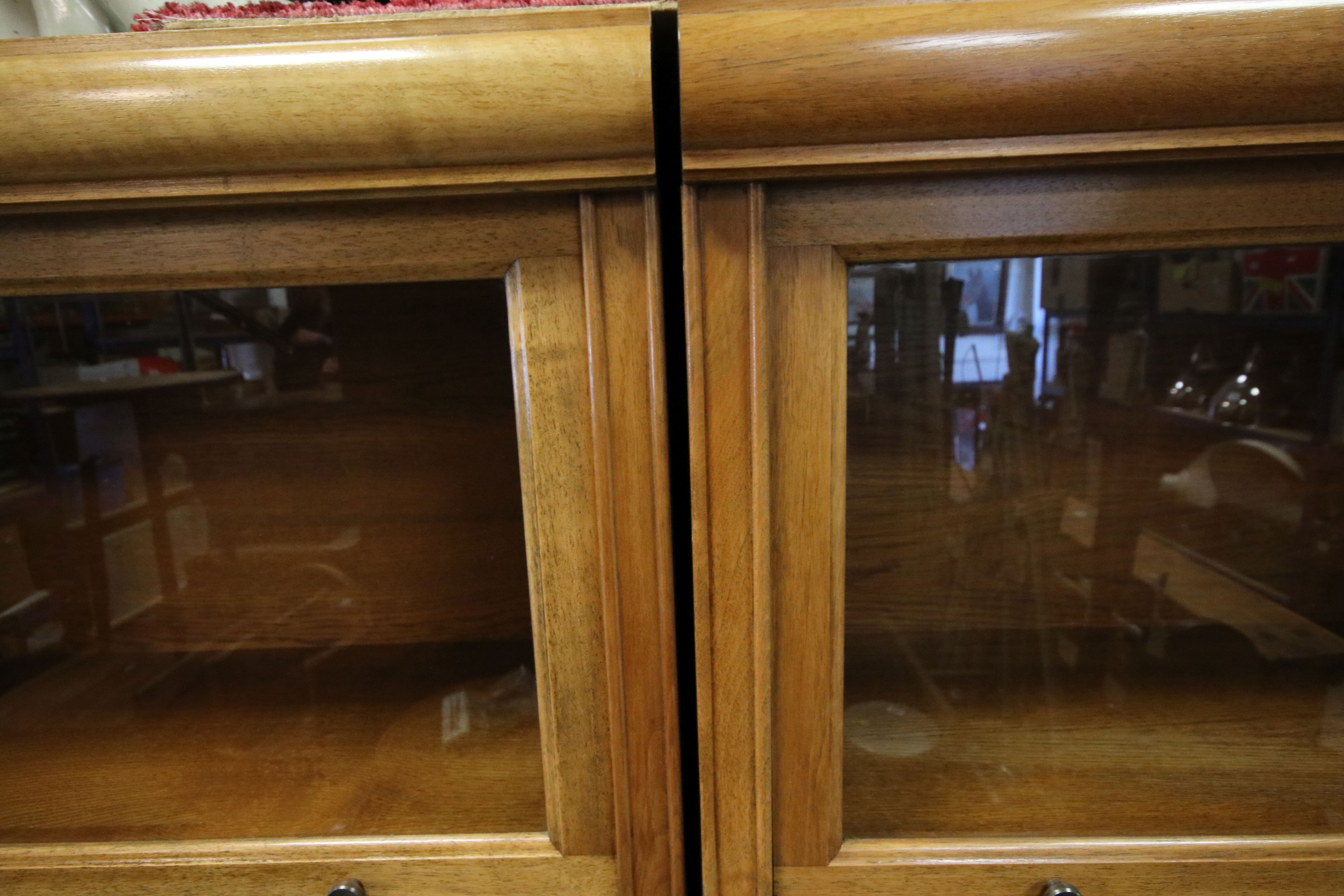 Set of Three Mid century Walnut Modular Stacking Bookcase Cabinets in the Globe Wernicke manner, two - Image 9 of 9