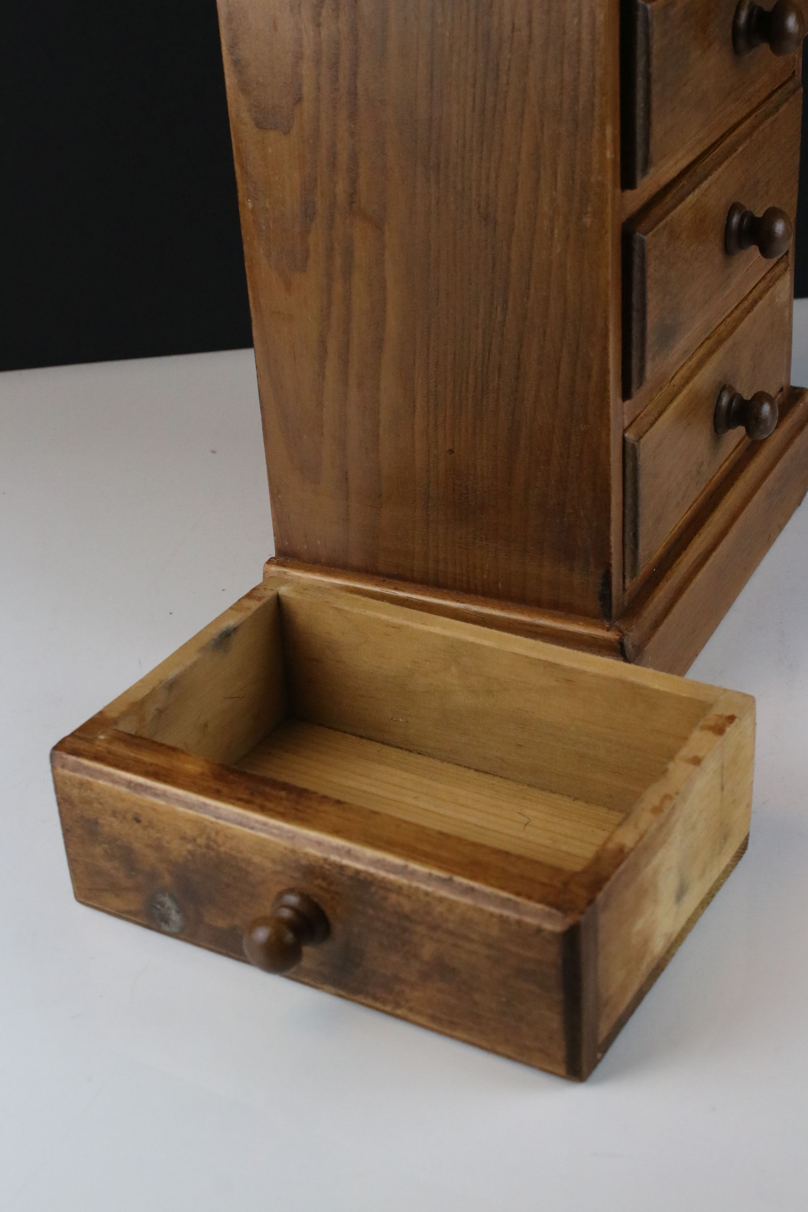 Pine four drawer table top chest - Image 3 of 3