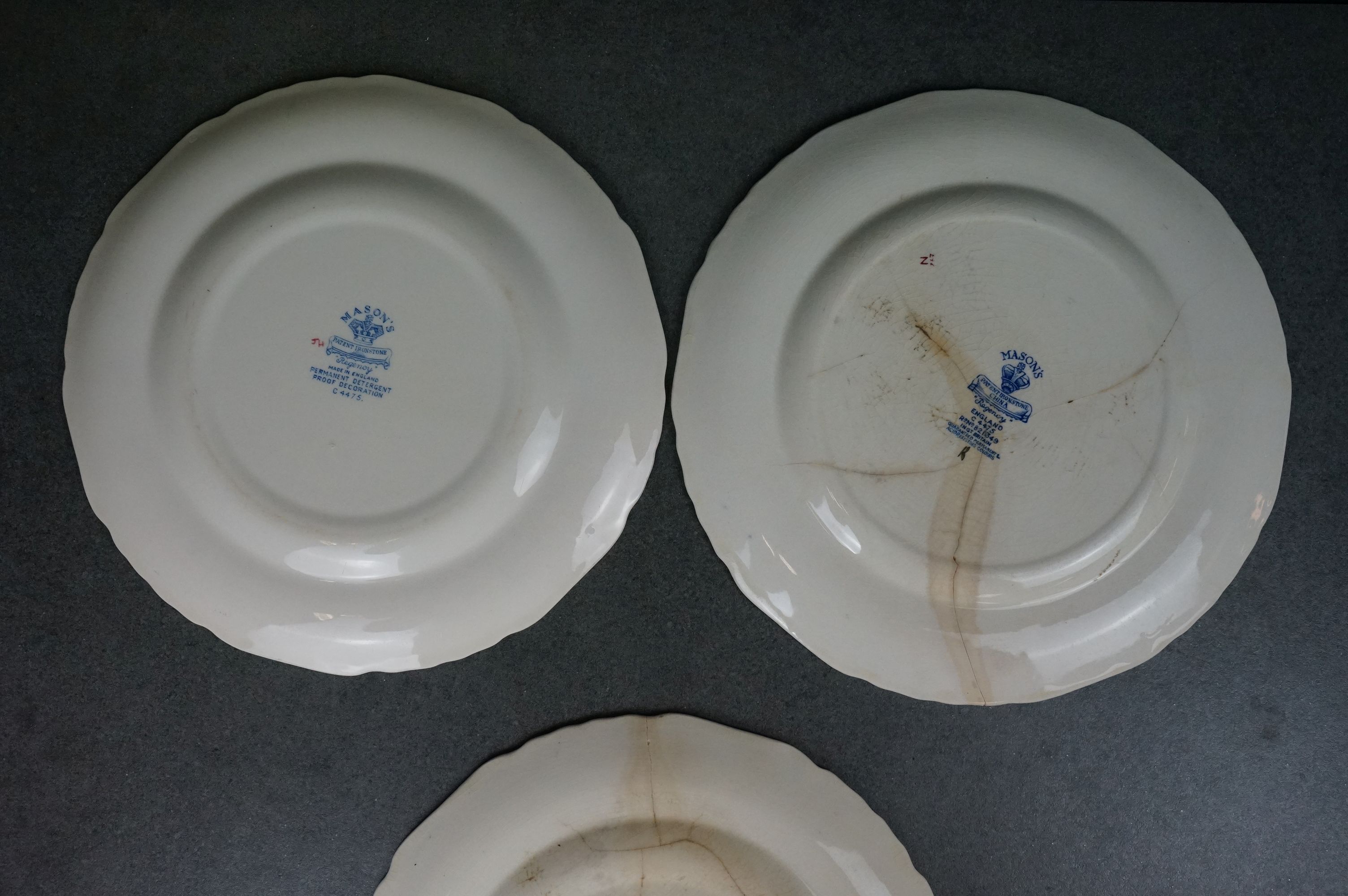 A small quantity of Masons Regency dinner ware. - Image 11 of 16