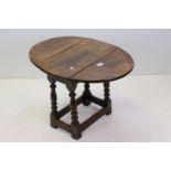 Late Victorian small oak drop flap table