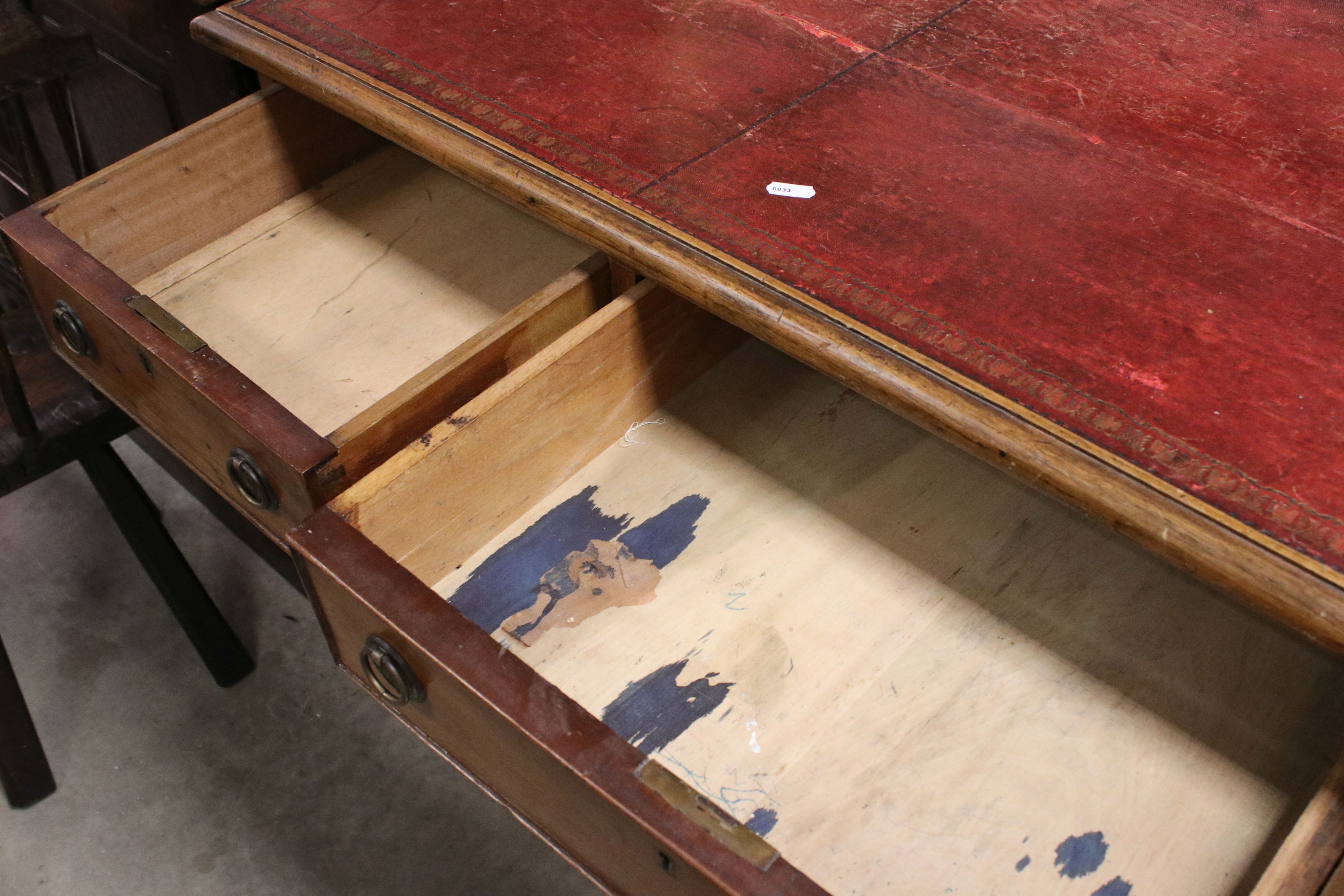 Mahogany pedestal desk, in George III style, late 19th/early 20th century, approx. 66cm high, - Image 3 of 5