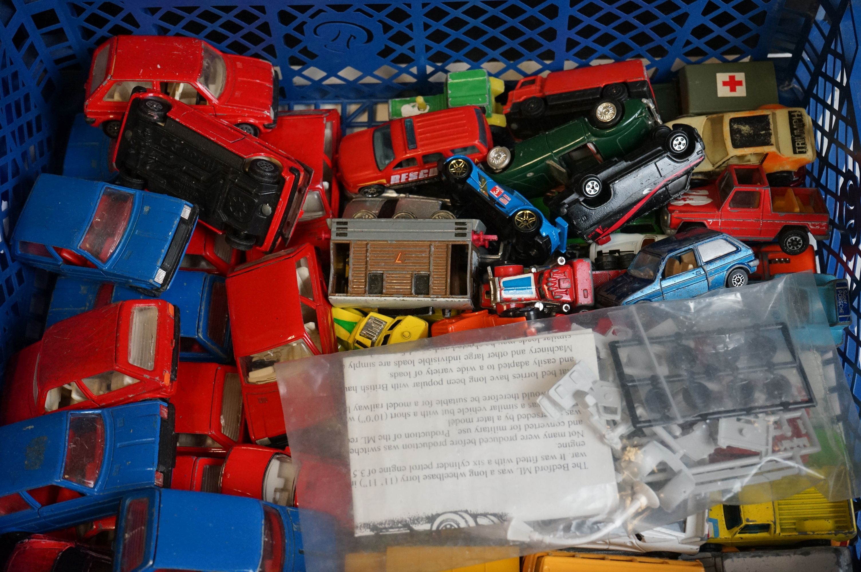 A large collection of vintage play worn die cast vehicles to include Corgi and Dinky examples. - Bild 3 aus 6