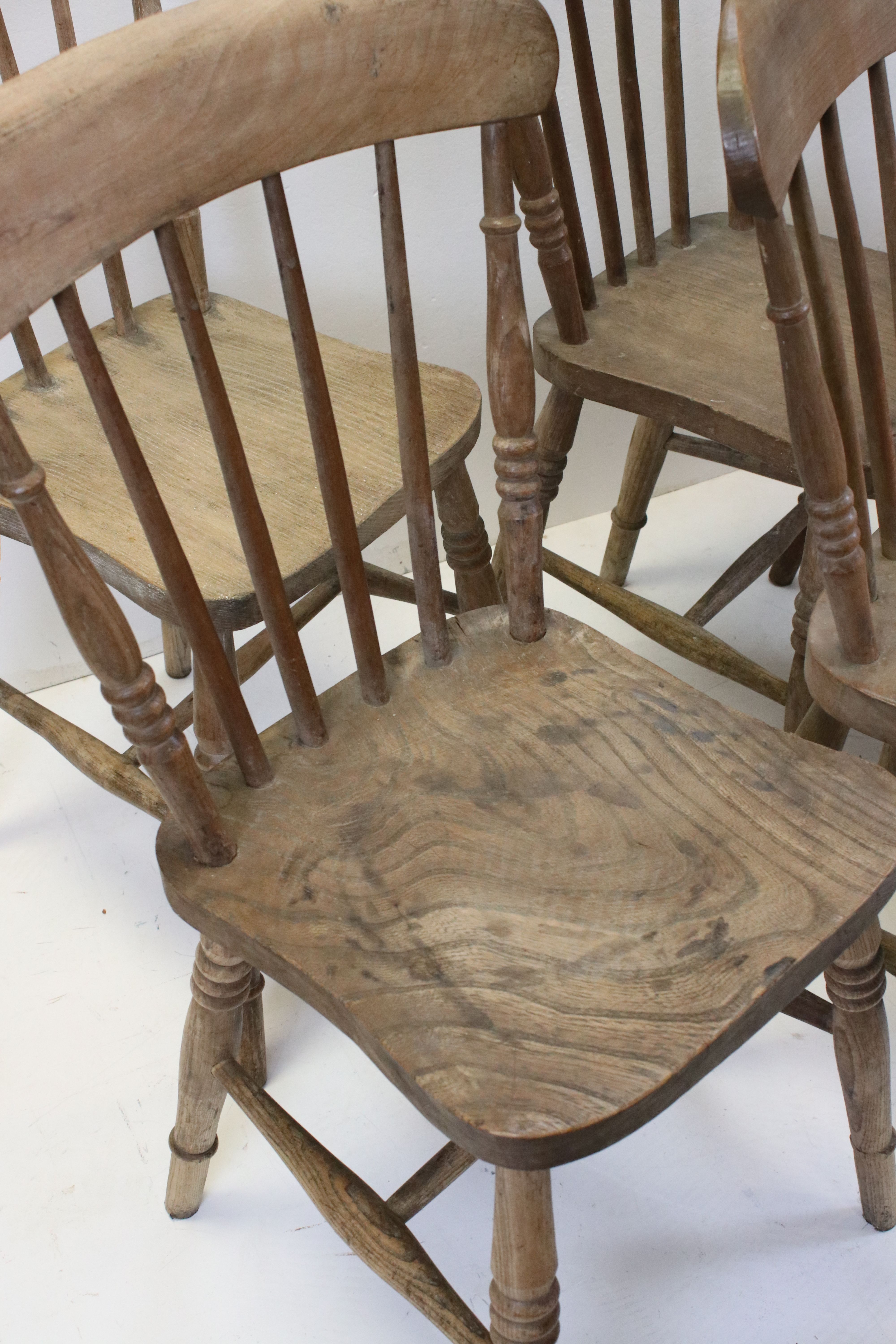 Set of Eight Elm Seated Lathe Back Kitchen Chairs - Image 7 of 7