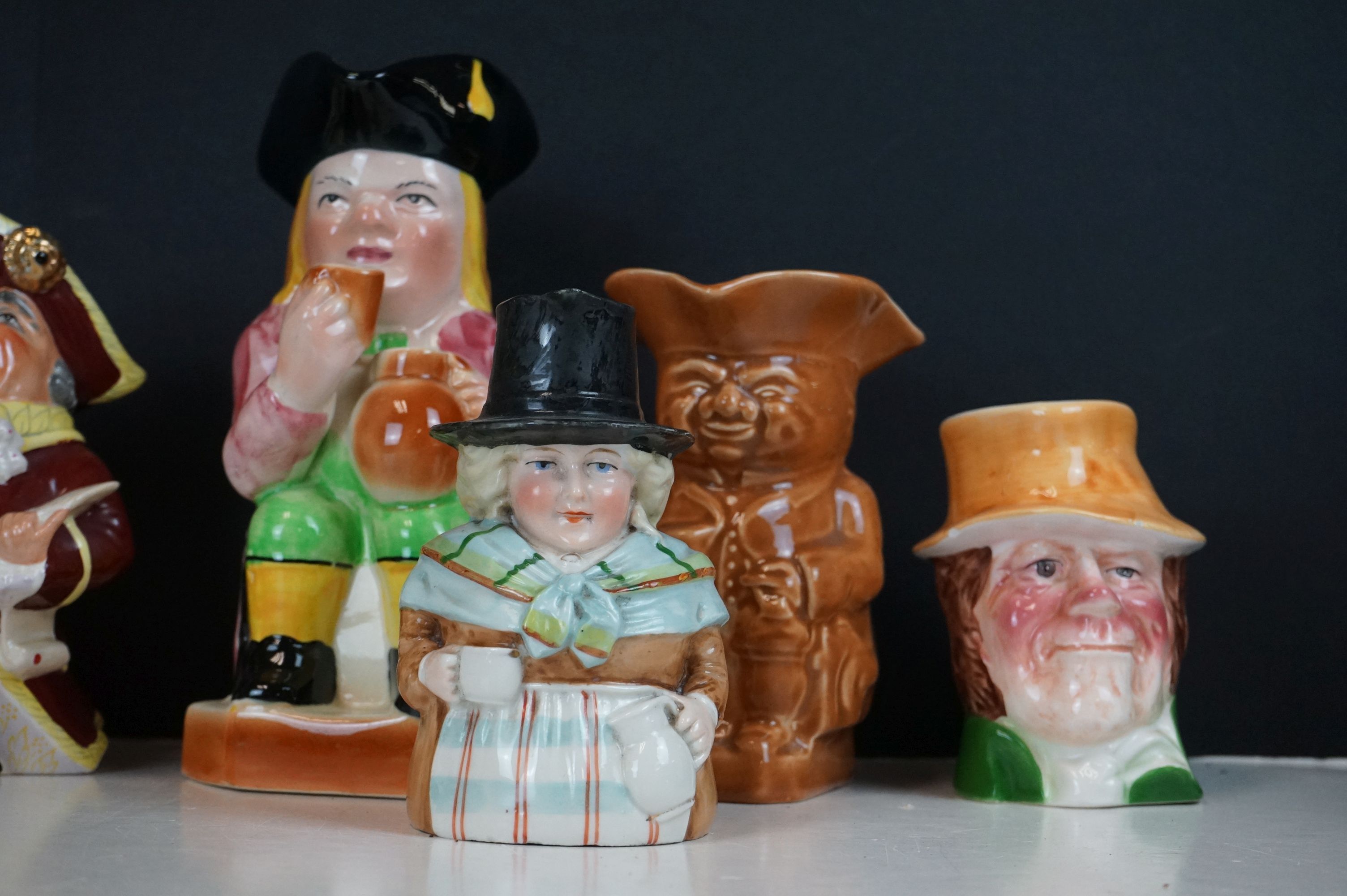 Box of 27 Toby Jugs of various sizes - Image 10 of 12