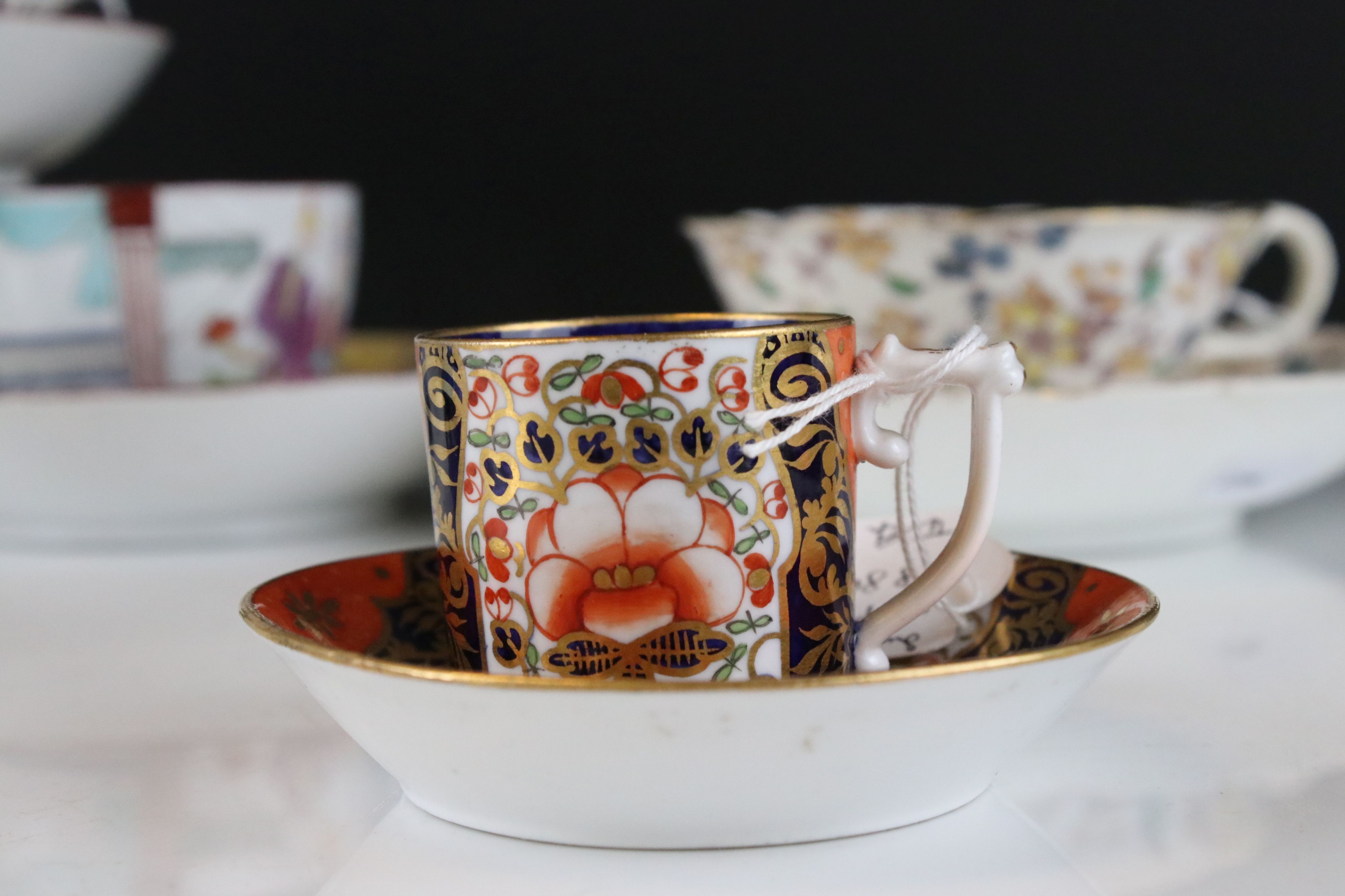 A small group of mixed ceramics to include Minton's, Royal Worcester and Royal Crown Derby examples. - Image 5 of 11