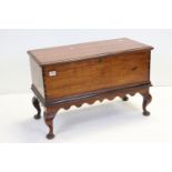 George III Blanket Box with hinged lid and shaped apron raised on four cabriole legs, 79cms long x