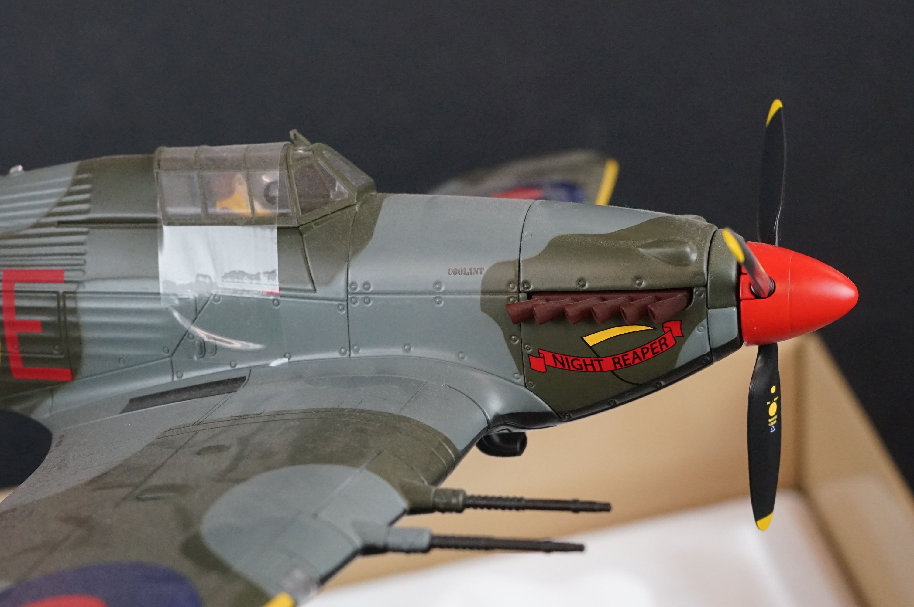 Two Boxed Corgi Aviation Archive ltd edn diecast models to include 1/32 AA35508 Hawker Hurricane " - Image 18 of 19