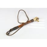 Early 20thC Beagle Hunting Whip, with carved antler handle in the form of a dogs head with