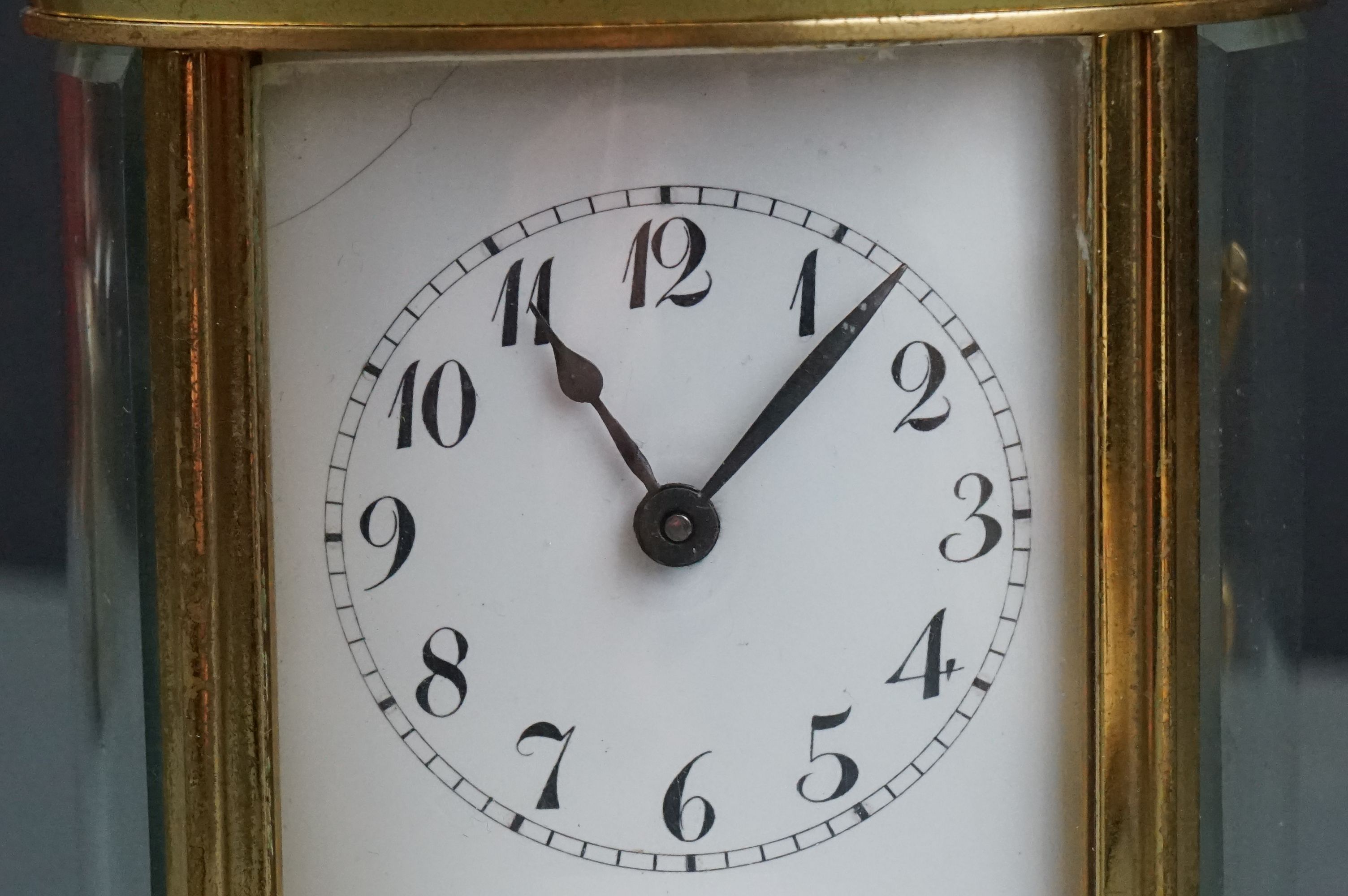 An antique brass cased carriage clock with white enamel dial, complete with key. - Image 4 of 9