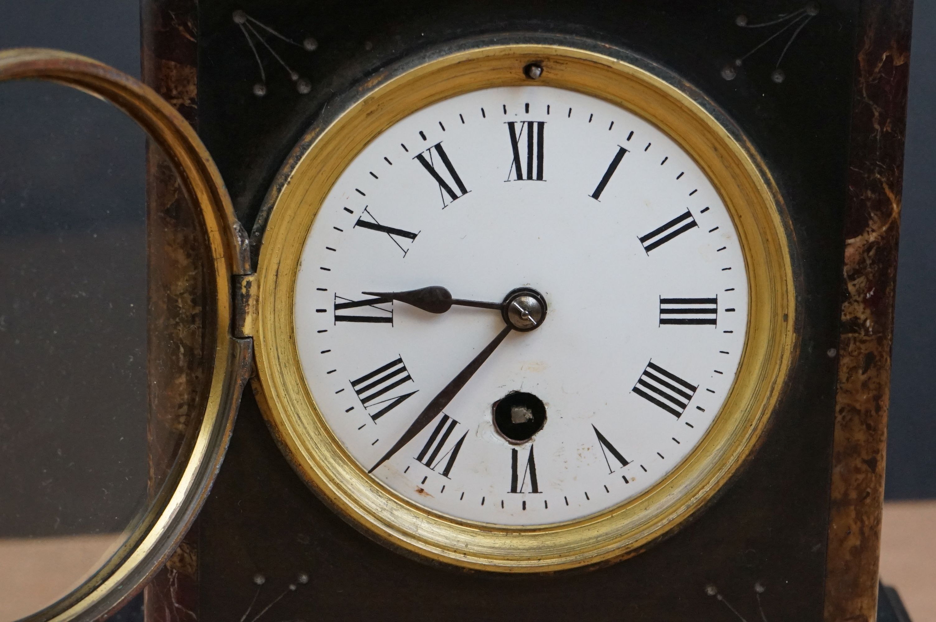 Two mantle clocks to include a Smiths electric and a slate example. - Image 11 of 14