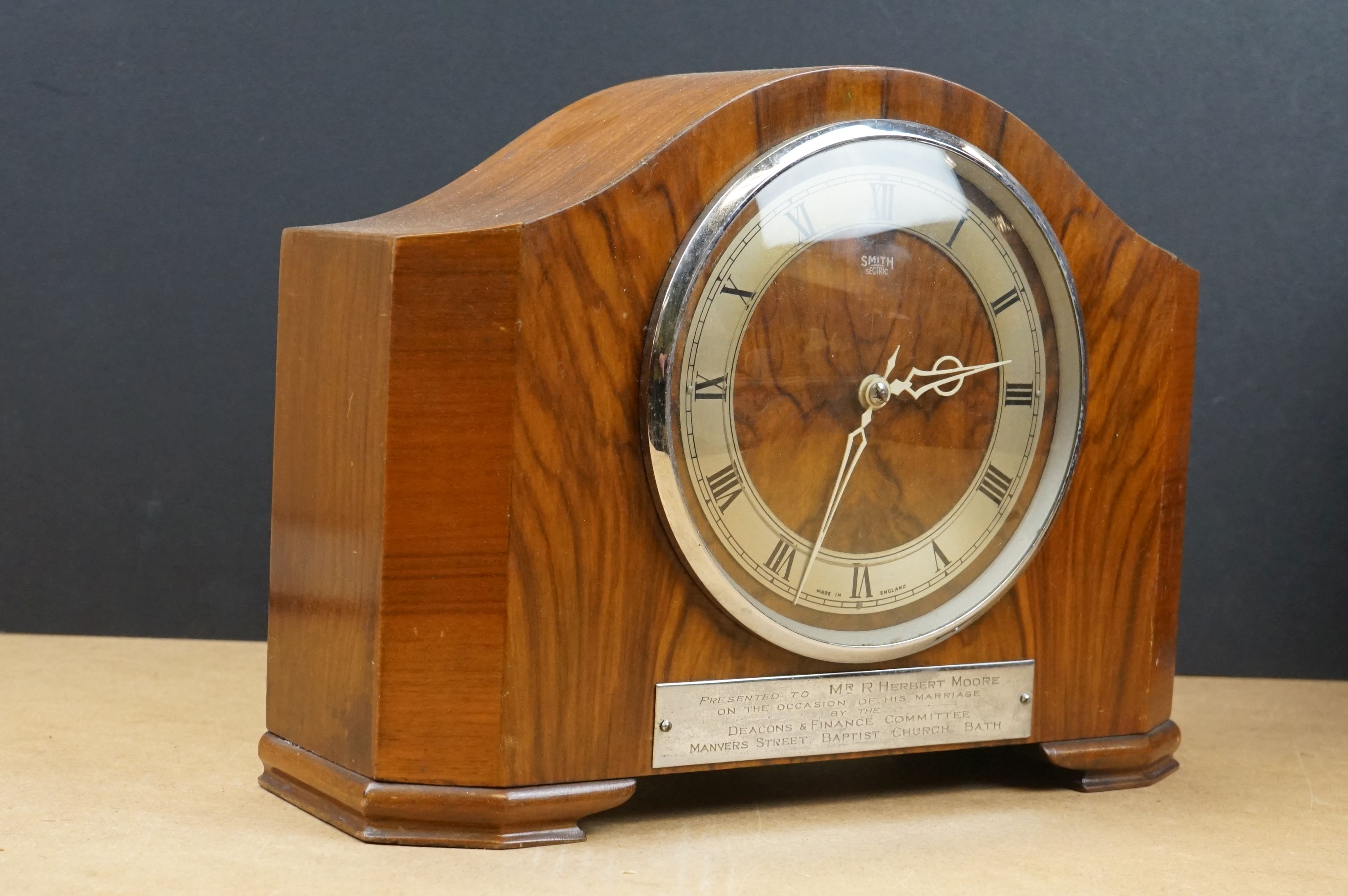 Two mantle clocks to include a Smiths electric and a slate example. - Image 3 of 14