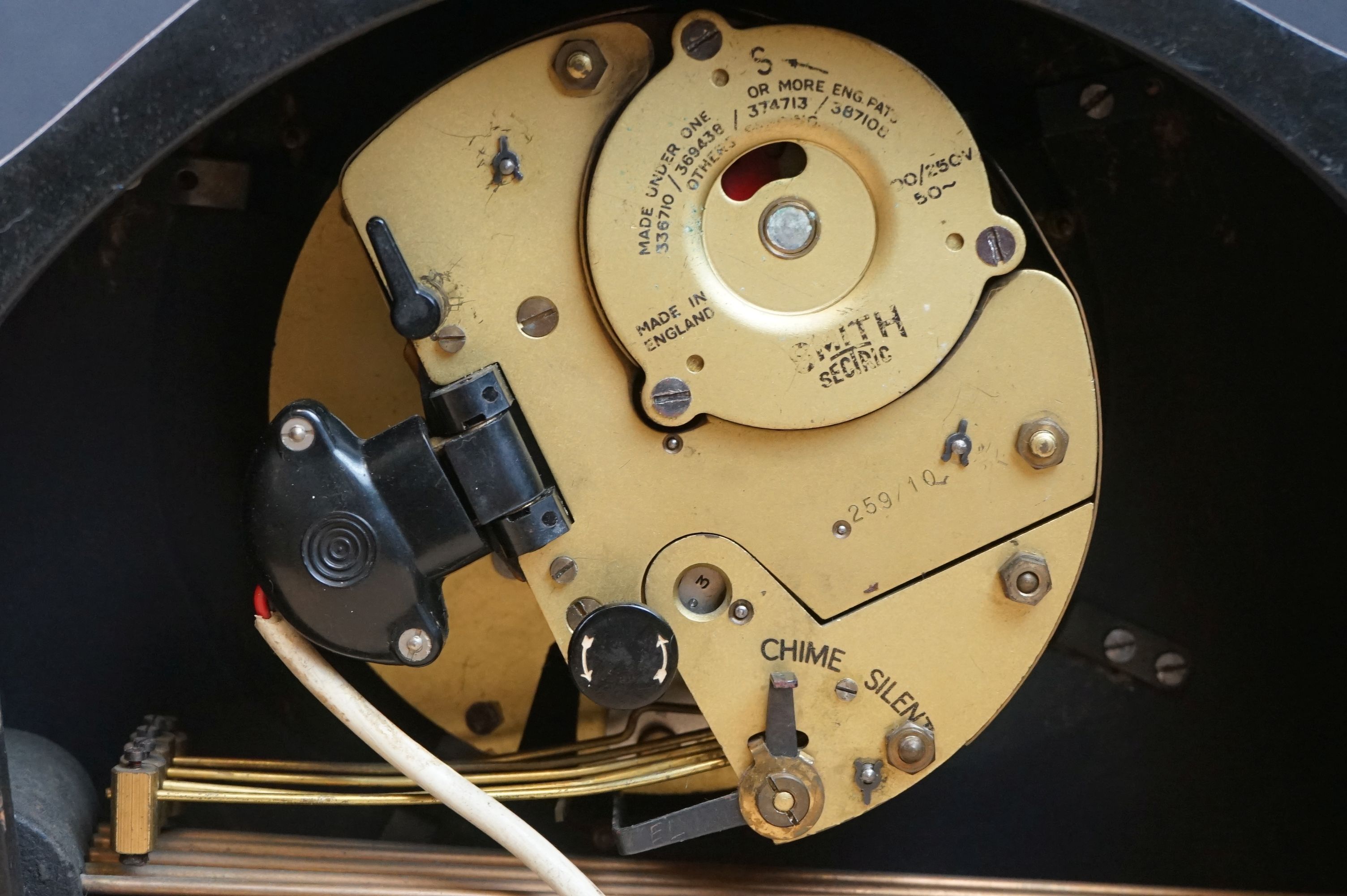 Two mantle clocks to include a Smiths electric and a slate example. - Image 7 of 14