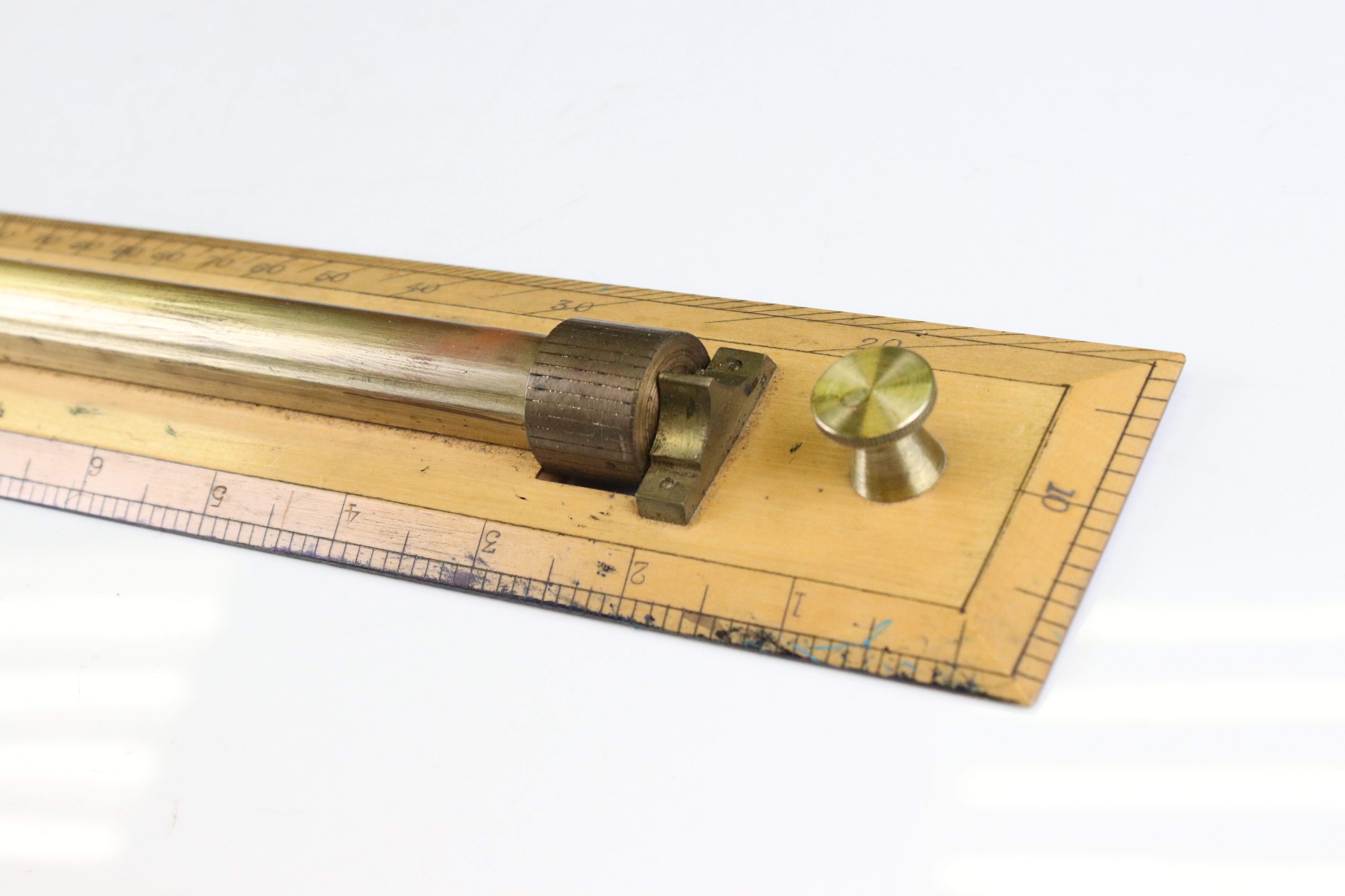 Boxwood parallel rolling ruler by Coombes of Devonport, approx. 38cm, lacking dividers, in a - Image 3 of 5
