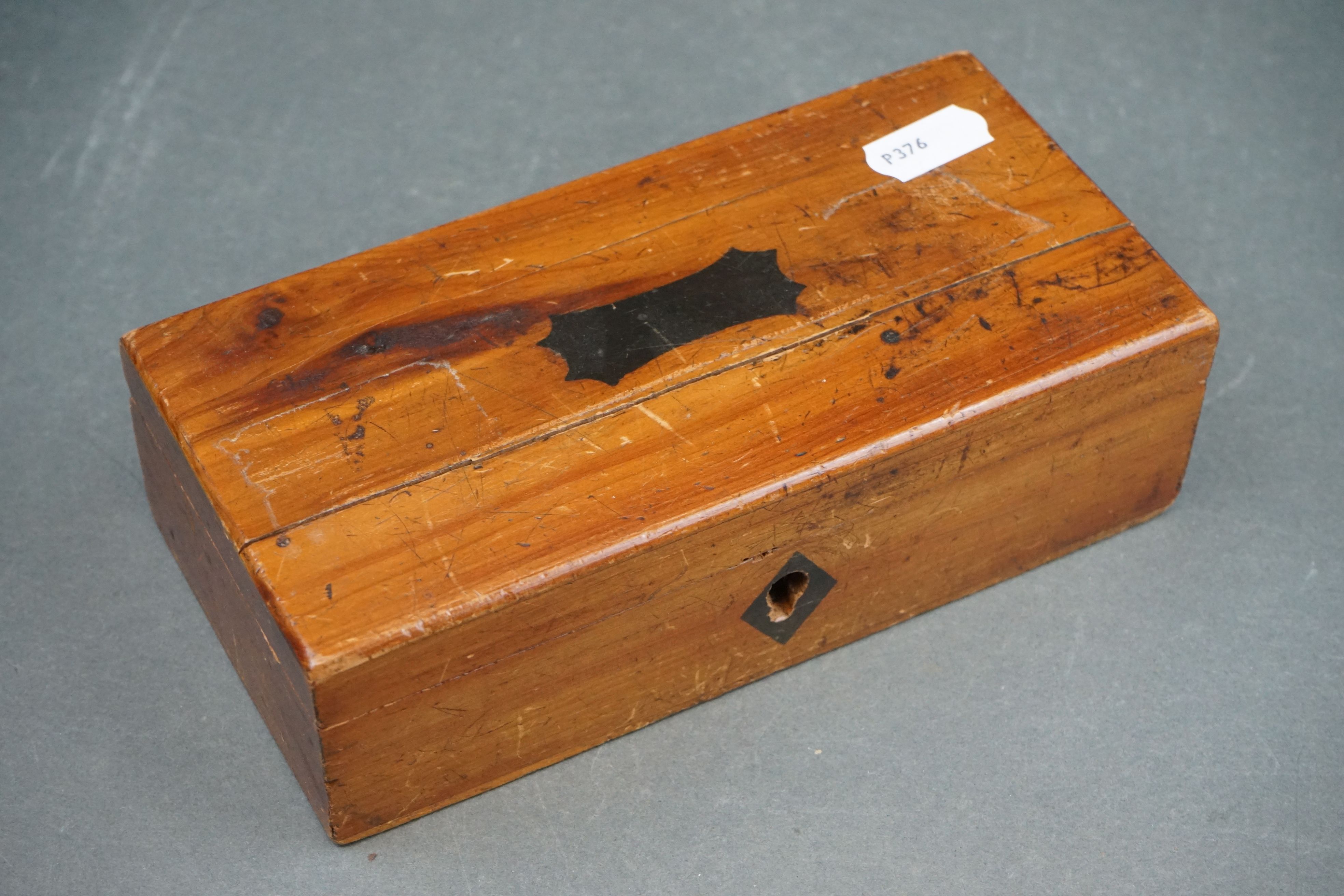A box of mixed collectables to include silver plated cutlery, binoculars and wooden boxes. - Image 9 of 9