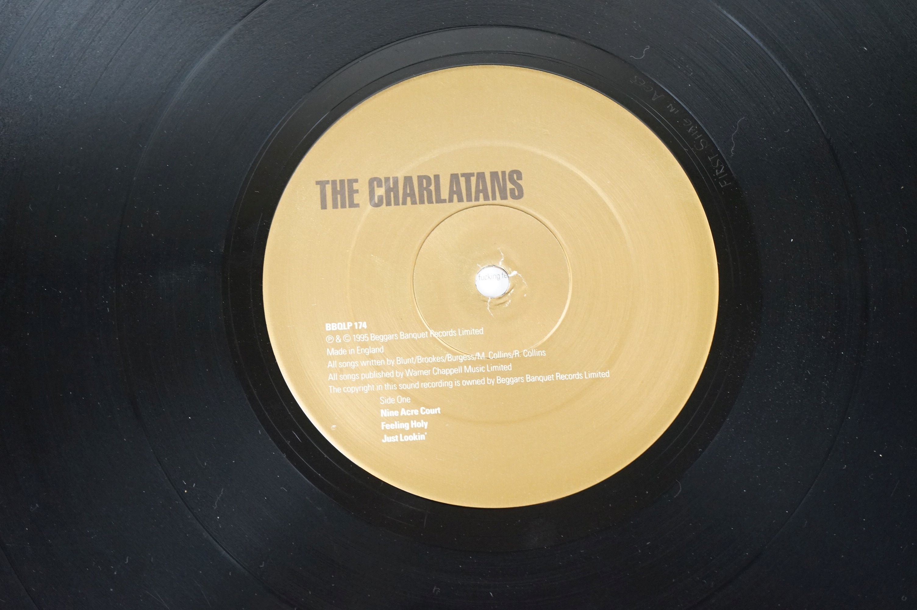 Vinyl - Four Charlatans LPs to include Us and Us Only MCA60069 (corner knock to sleeves), Tellin' - Image 16 of 17