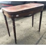 Superb Victorian good quality Gillows inspired card table, rectangular fold over top on turned