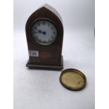 Edwardian mantle clock, 8.5" tall arch topped with inlaid decoration 8 day movement, appears to be