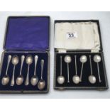 2 x boxed sets of silver tea spoons 121 grams