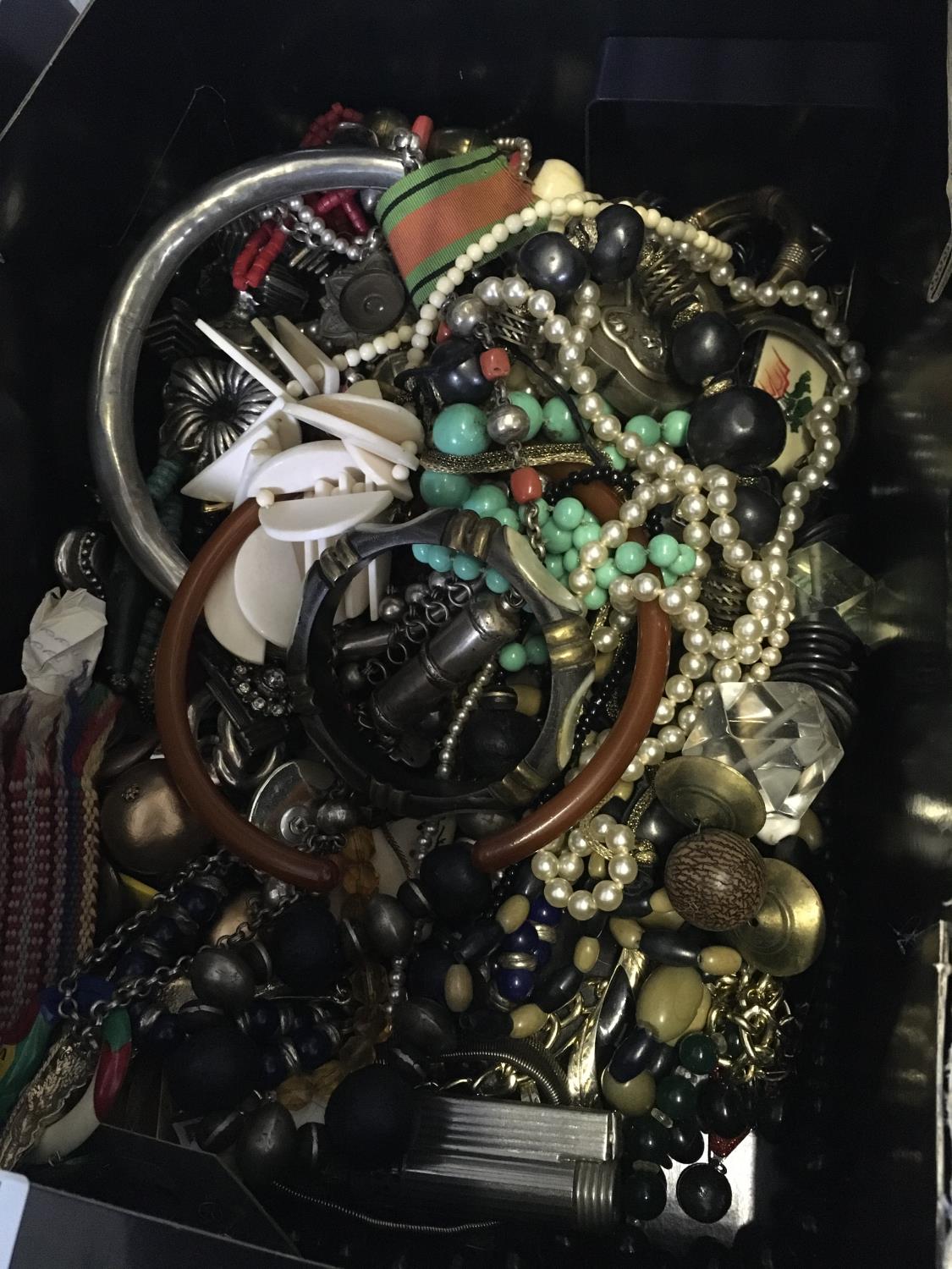 Shoe box containing various bead necklaces, costume jewellery, pearl and simulated pearl