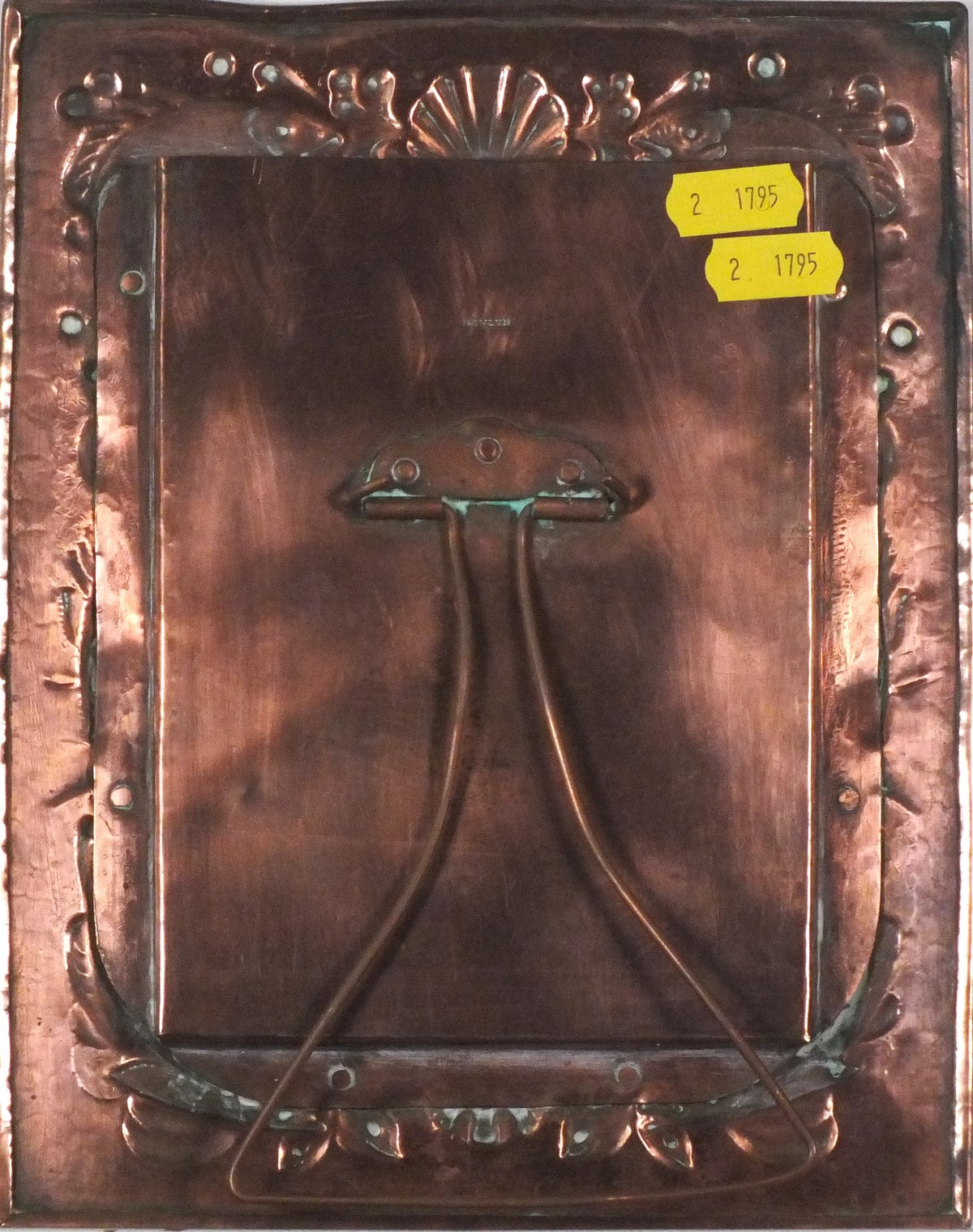 A late 19th/early 20th Century Newlyn copper easel picture frame, rectangular with repousse - Image 2 of 6