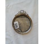 A circular photo frame with ribbon tie - 4.5" high - B'ham 1913 by HM