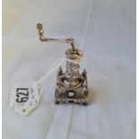 A miniature continental (925 standard) pepper grinder with drawer - 2" high